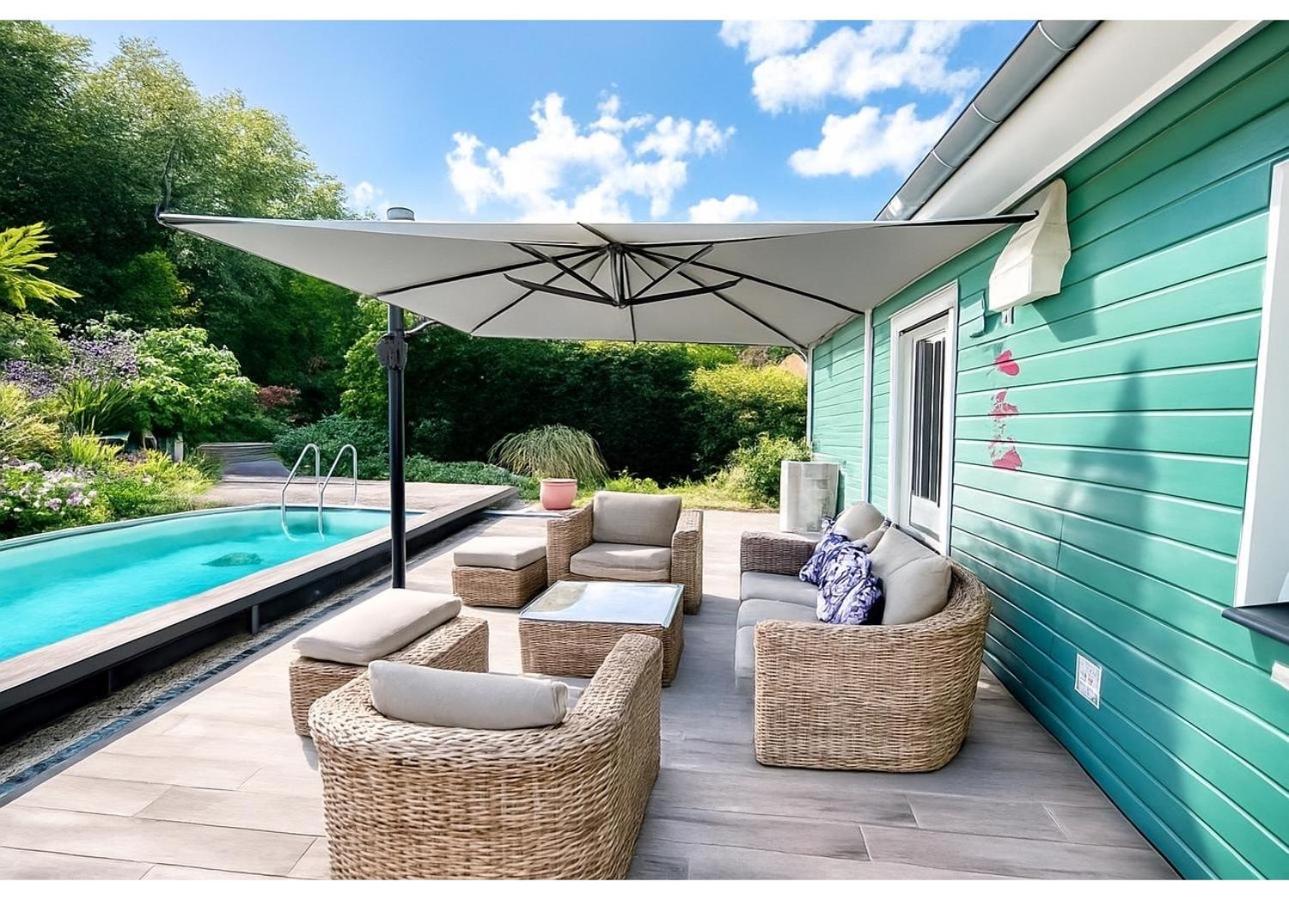 Chalet de 95m2 au cœur du Pays d'Auge, en Normandie avec Piscine et Jacuzzi