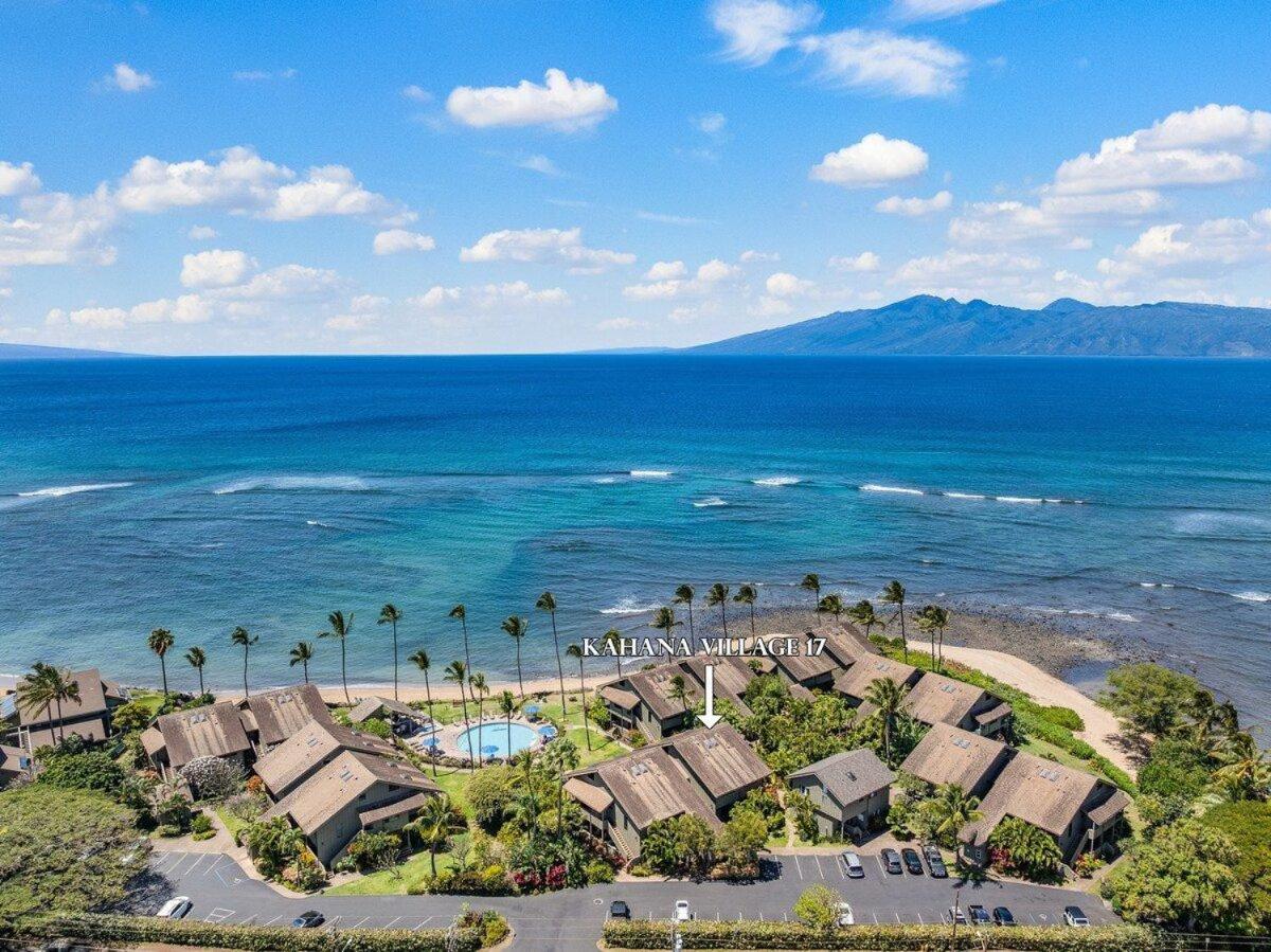 Kahana Village 17 · KHV 17 Spacious 2BD Condo w Oceanviews and S