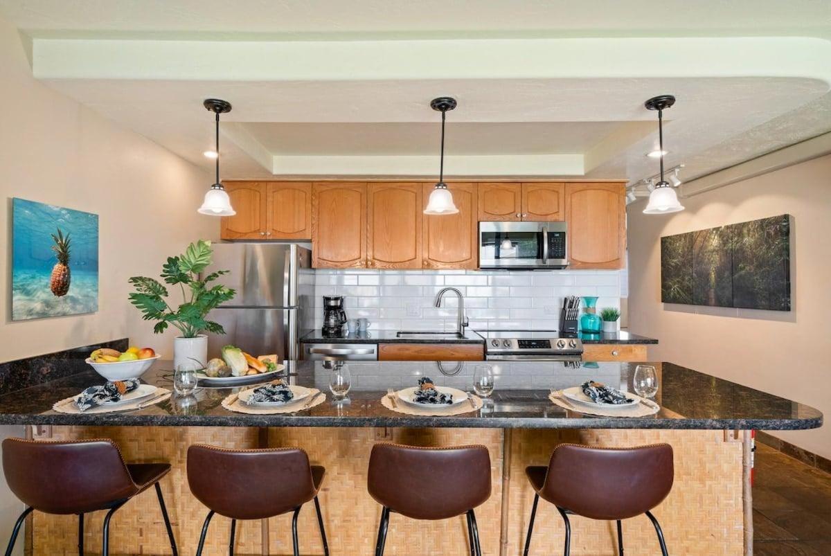 Waiohuli Beach Hale C212 · 2BD Kihei Condo Easy Beach Access