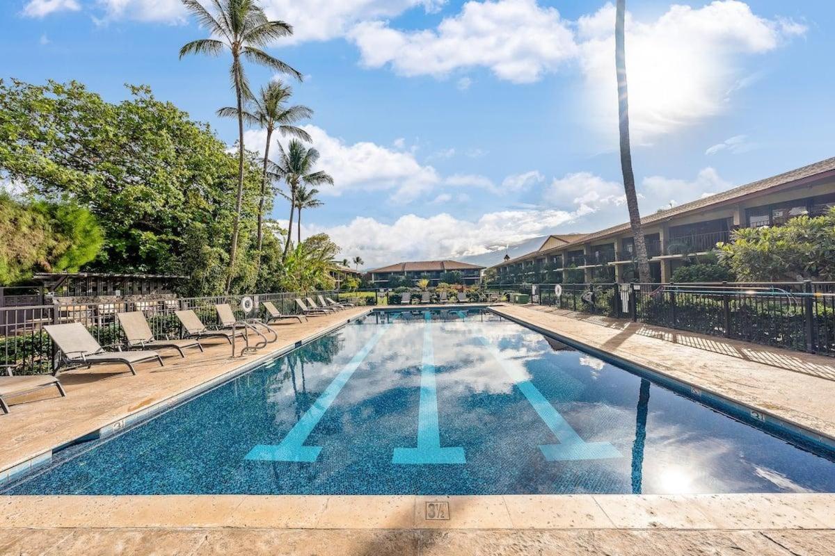 Waiohuli Beach Hale C212 · 2BD Kihei Condo Easy Beach Access