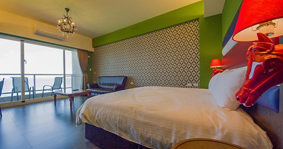 Whitecaps B&B