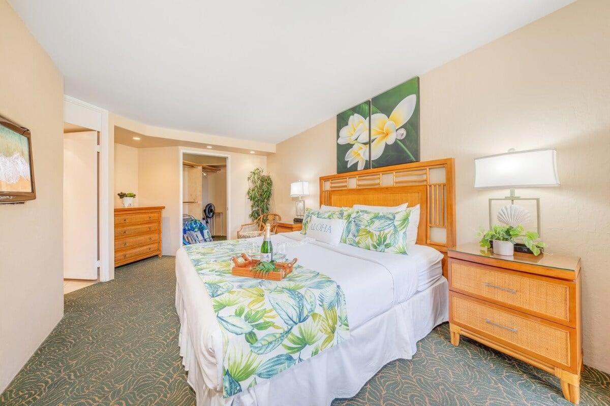 Kaanapali Shores 515 · KS 515 Updated 2Bedroom at BeachFron