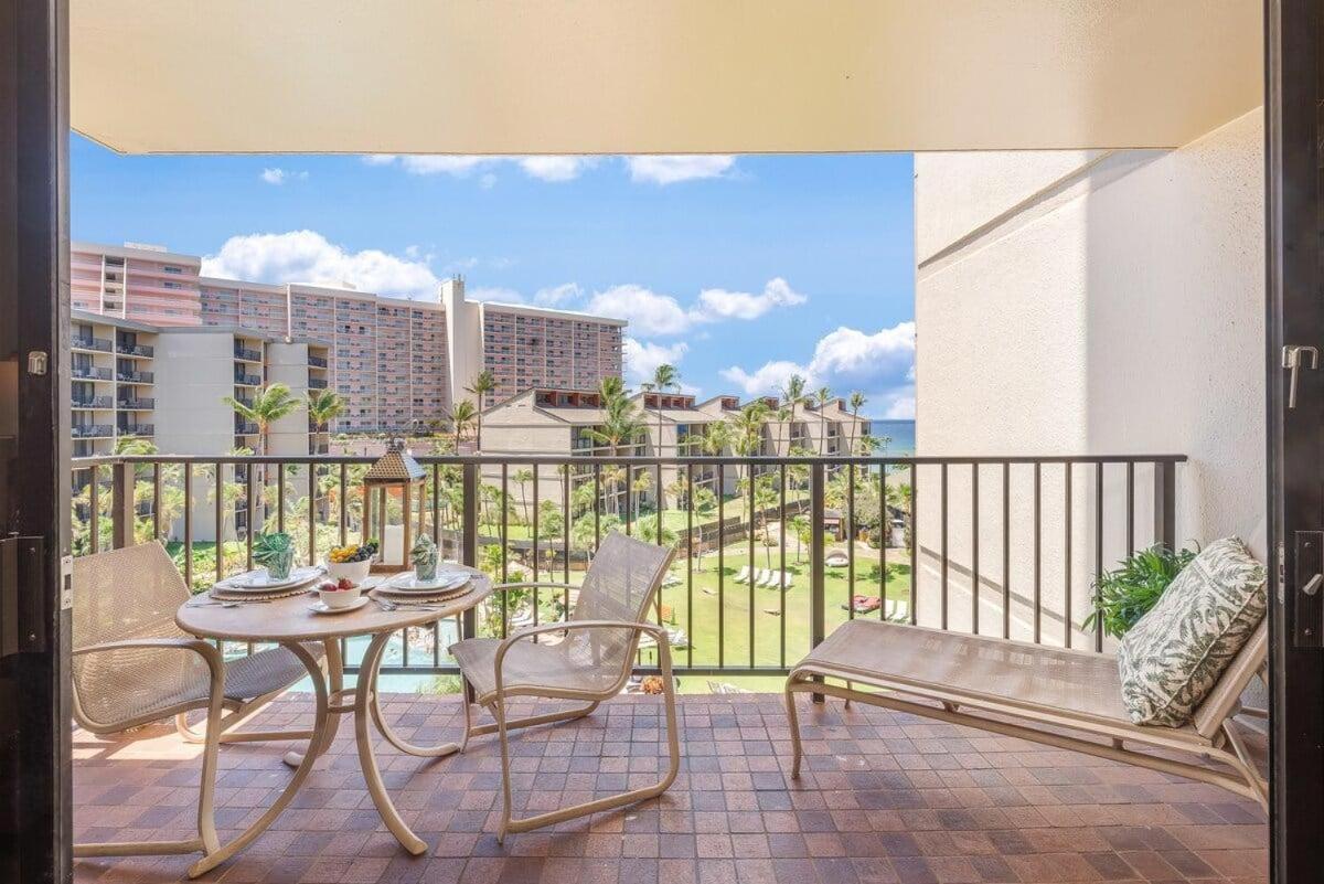 Kaanapali Shores 515 · KS 515 Updated 2Bedroom at BeachFron