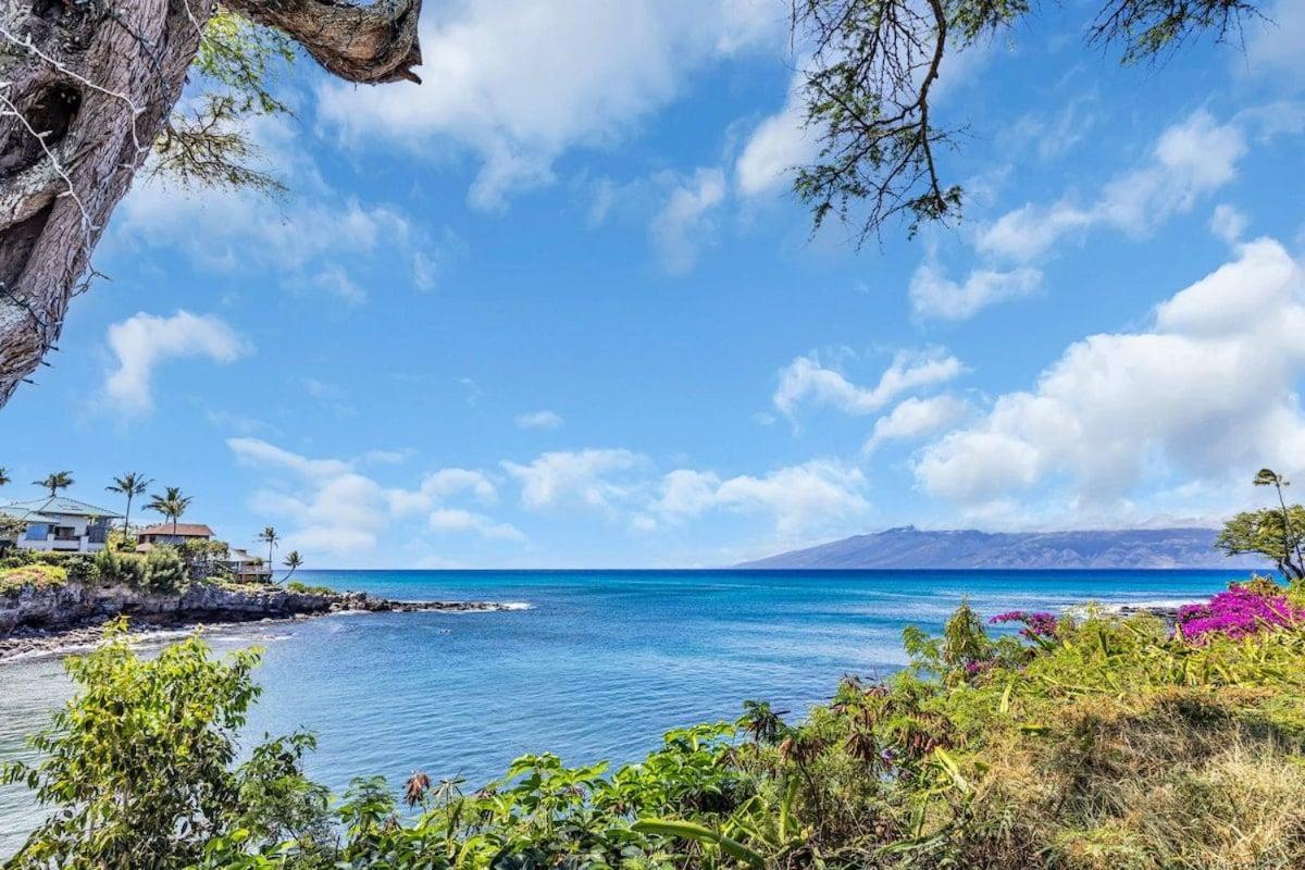 Napili Point B39 · Napili Point B39 Ocean Views with Maui Sunset