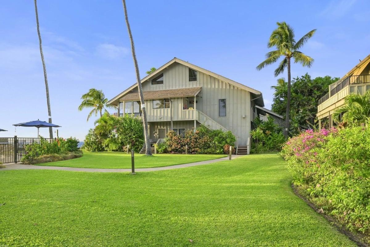 Kahana Village 9 · KHV 9 2BR Oceanfront Condo w Panoramic Maui