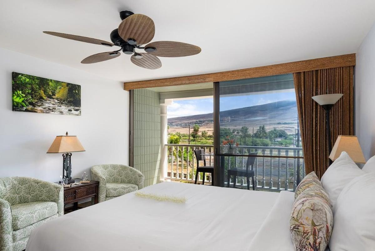 Lahaina Shores 418 · LS 418 Studio Near Beach, Pool & Relaxing H