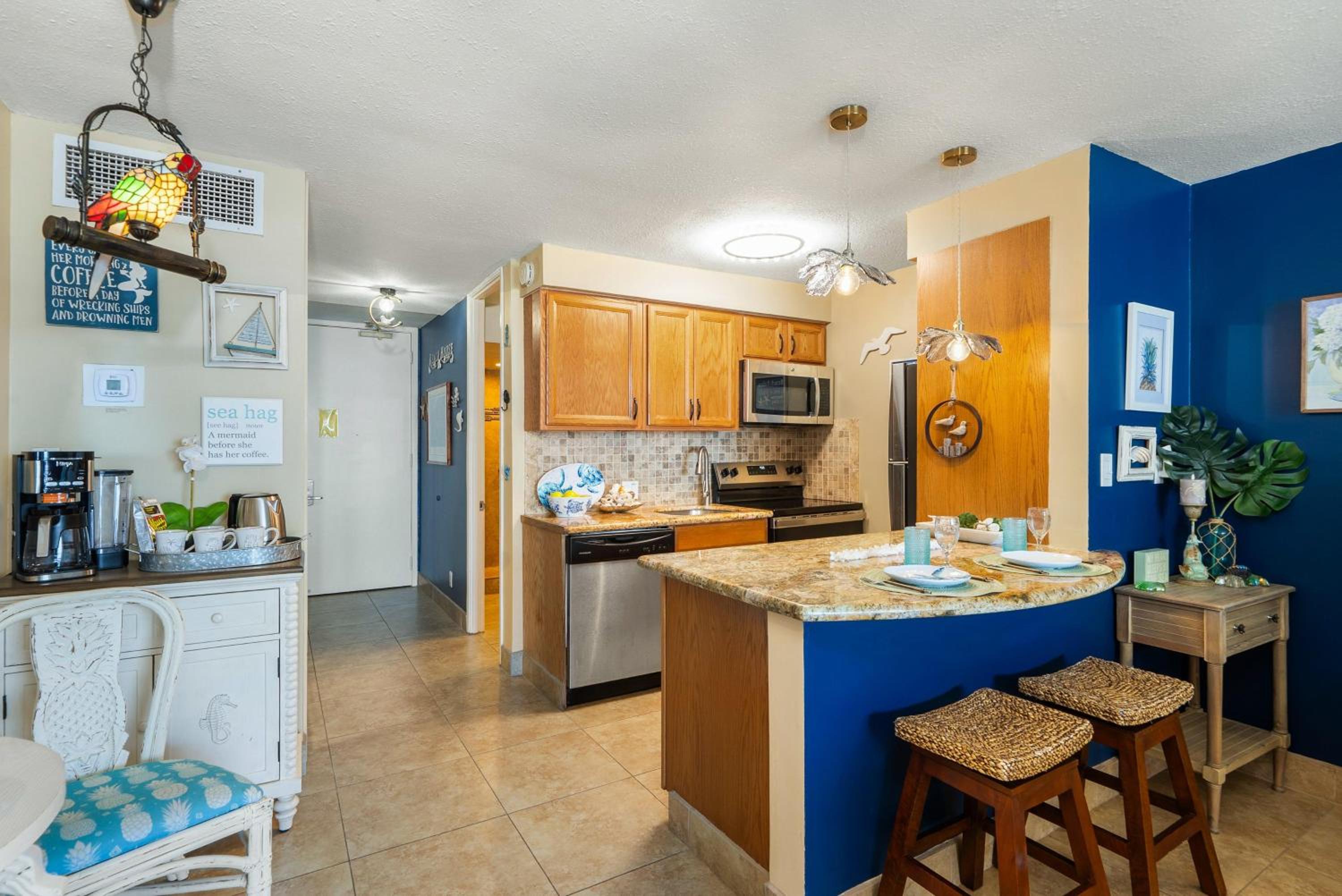 Lahaina Shores 413 · LS 413 Breathtaking Beachfront Remodeled St
