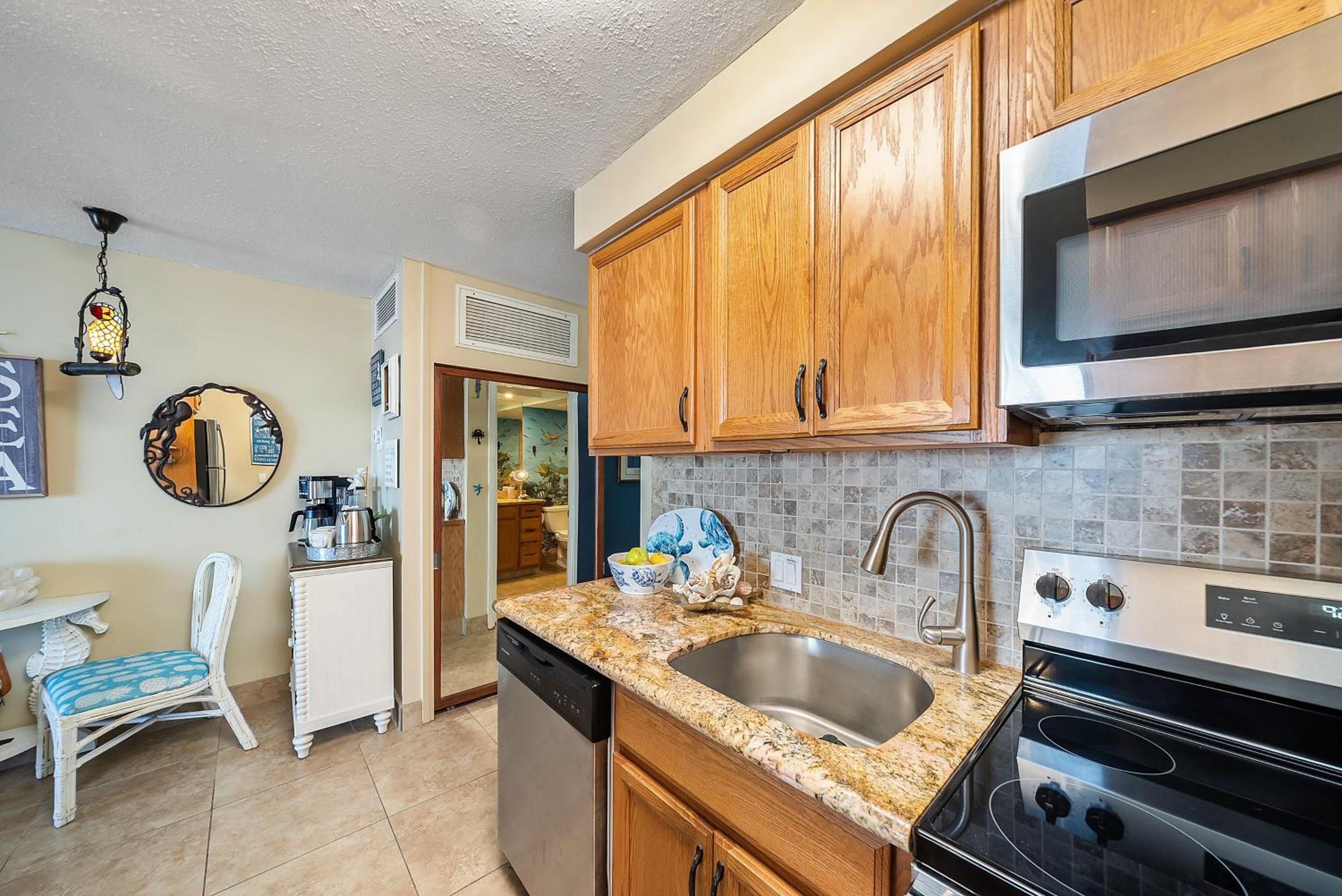 Lahaina Shores 413 · LS 413 Breathtaking Beachfront Remodeled St