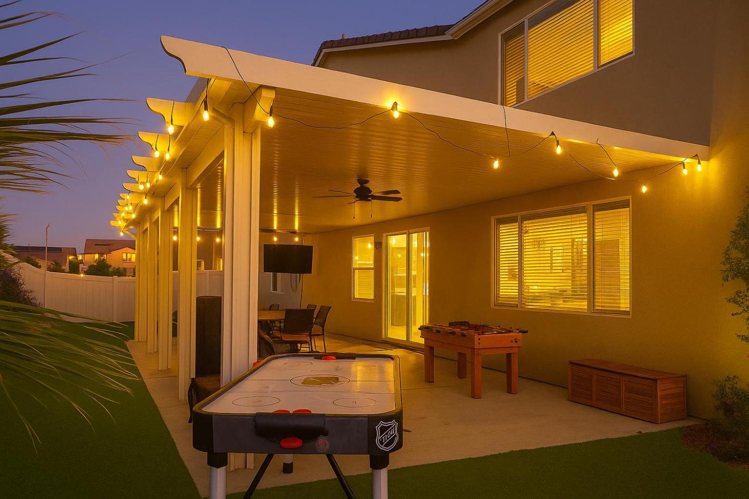 6 BR Pool & Games Retreat - Summer Near Wineries