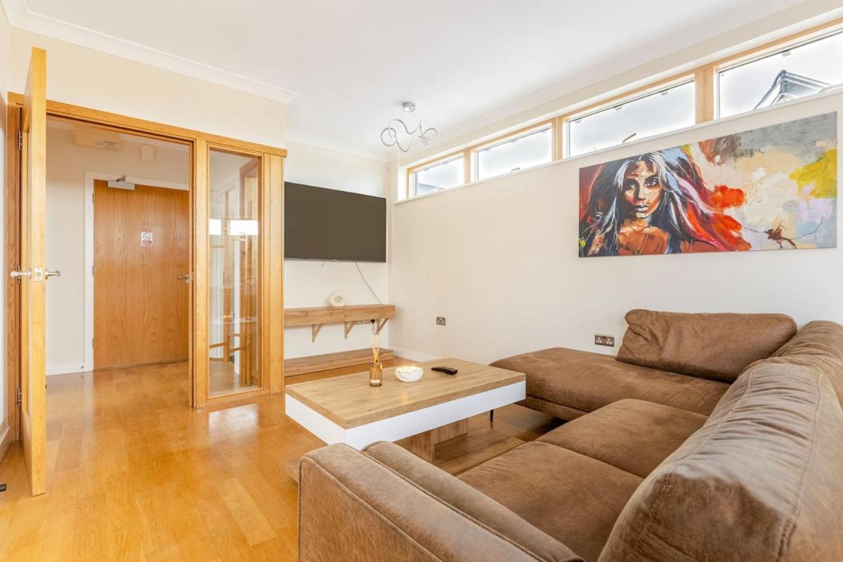 The Cambridge Penthouse