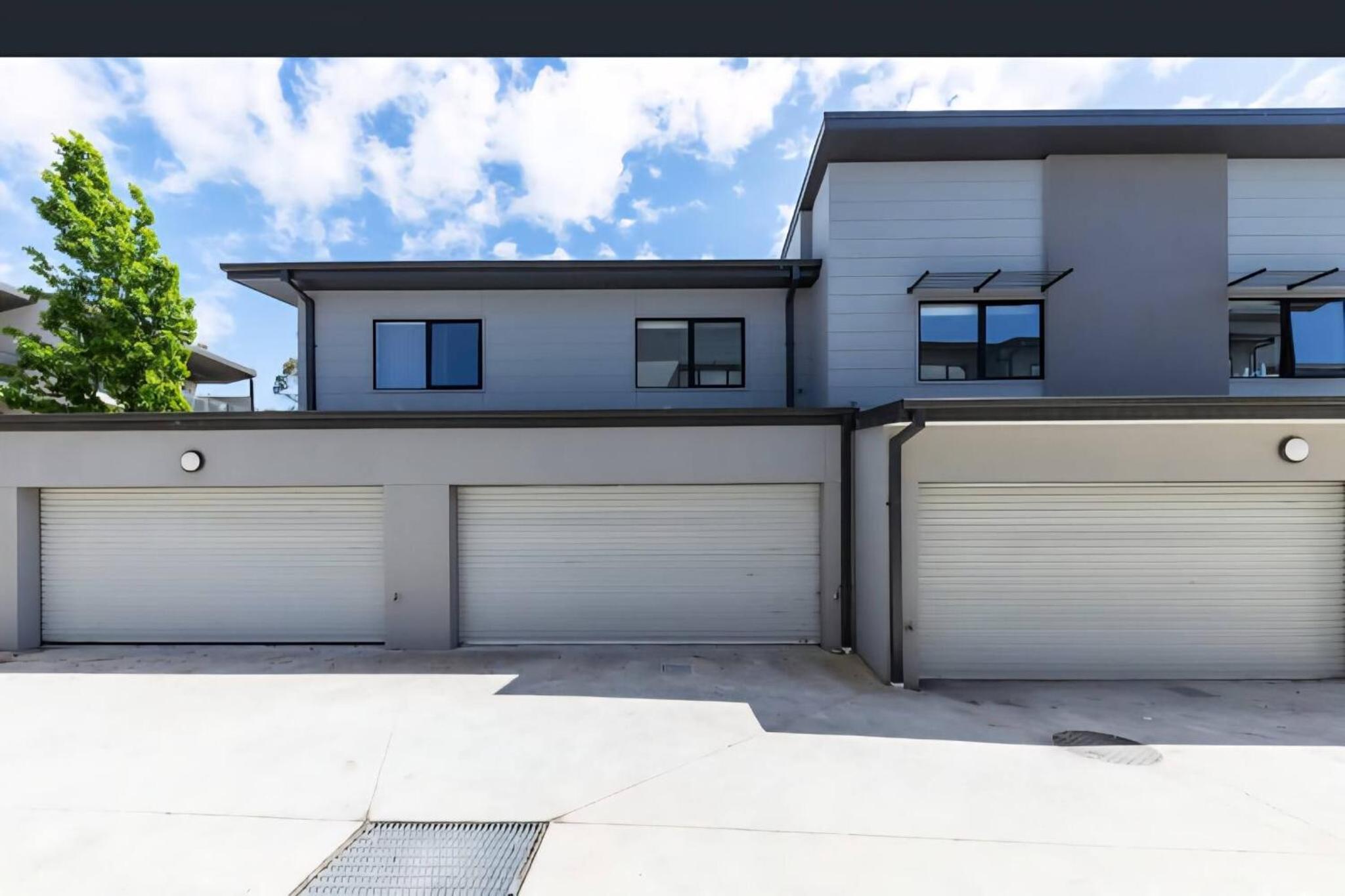 Stylish 2BR Retreat Near UC Belconnen Mall