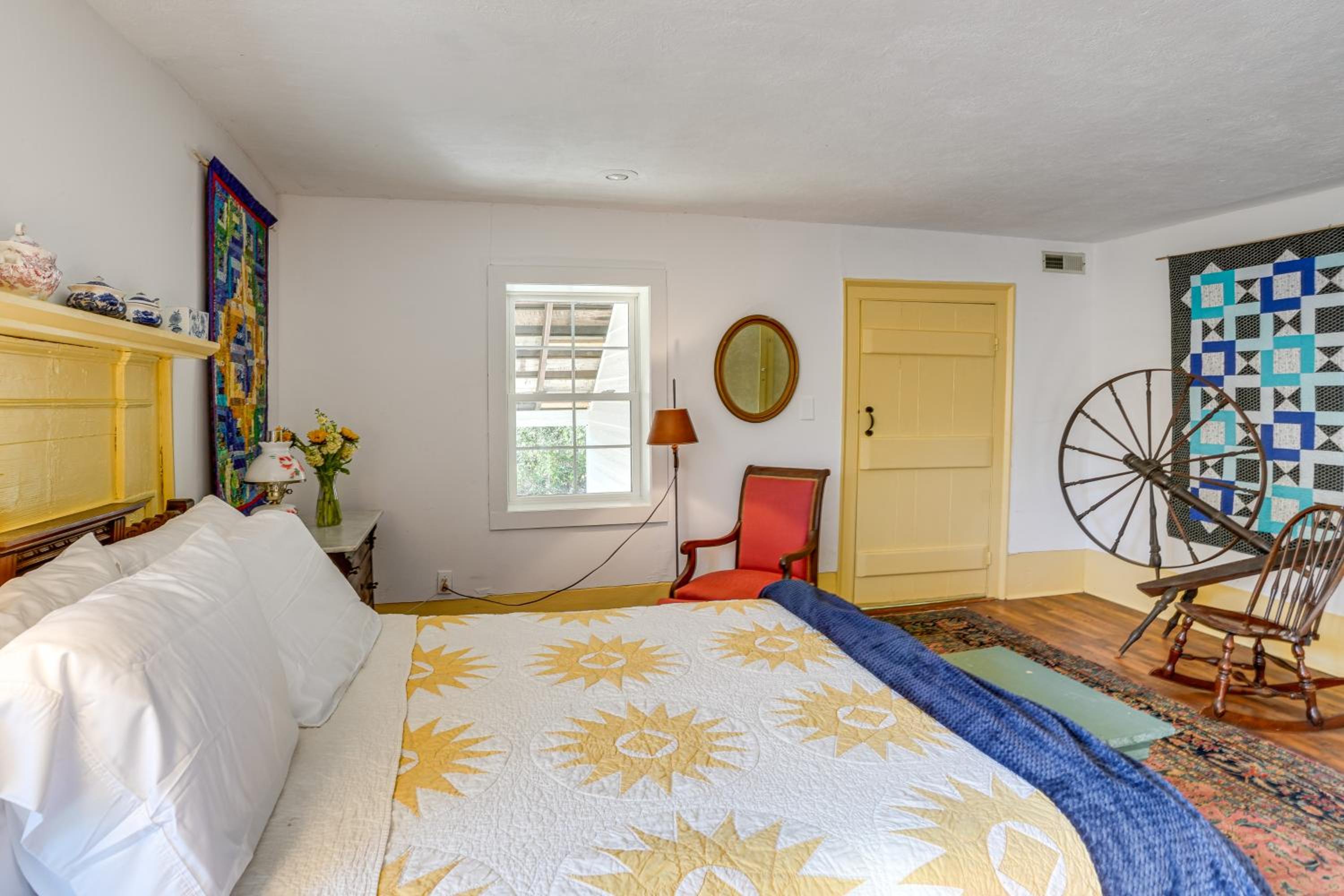 Blue Ridge Retreat! Cottage on the Rapidan River