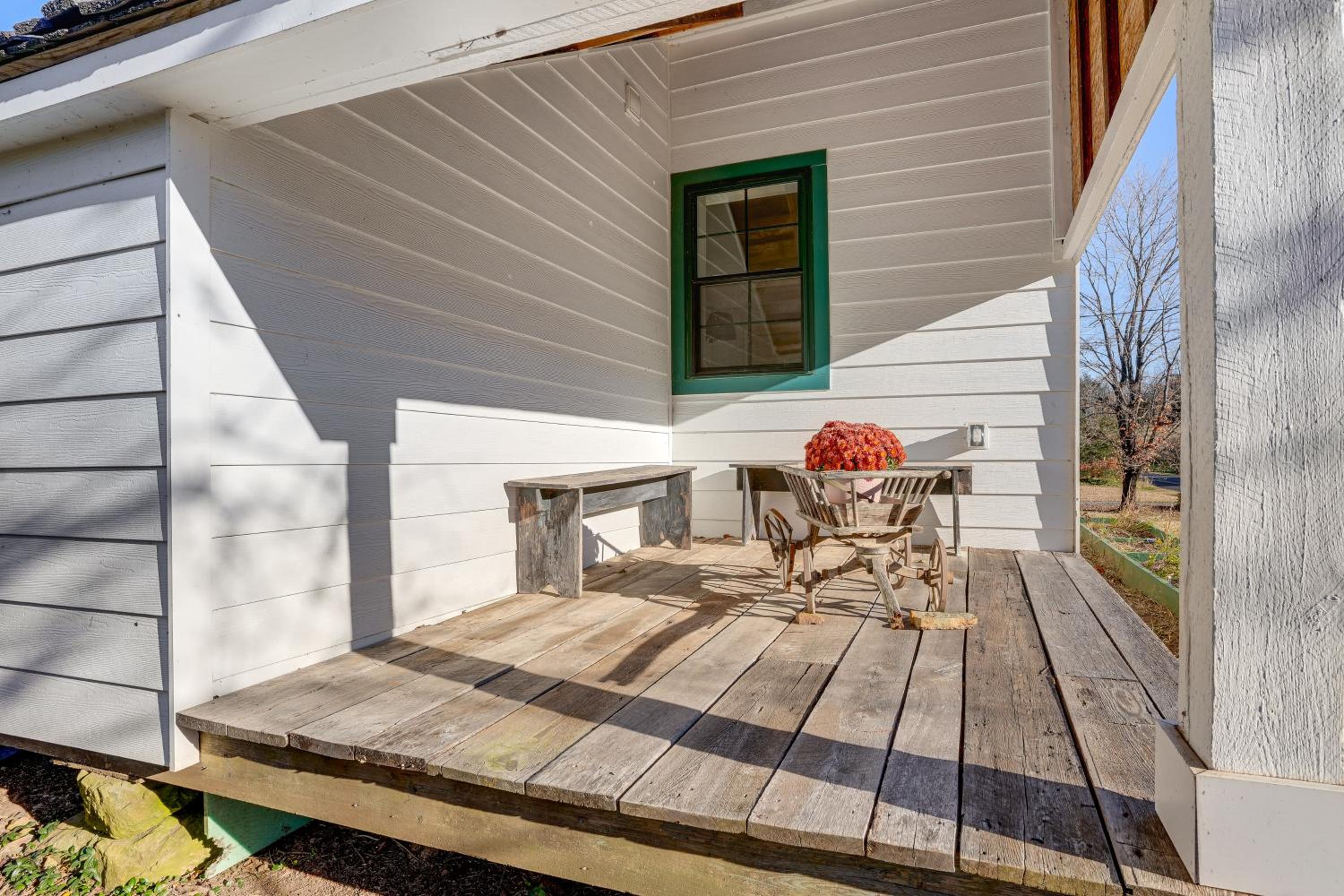 Blue Ridge Retreat! Cottage on the Rapidan River