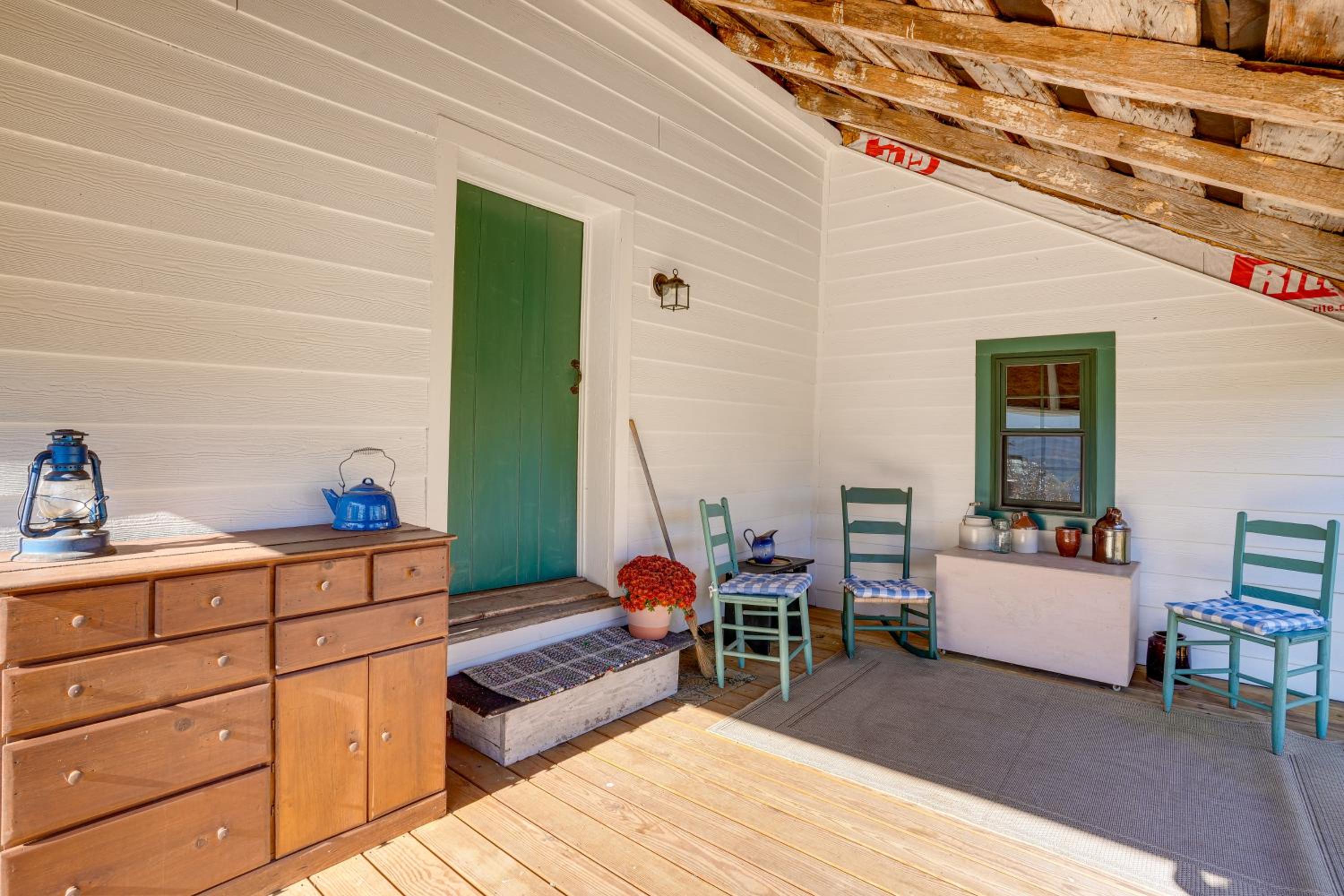 Blue Ridge Retreat! Cottage on the Rapidan River
