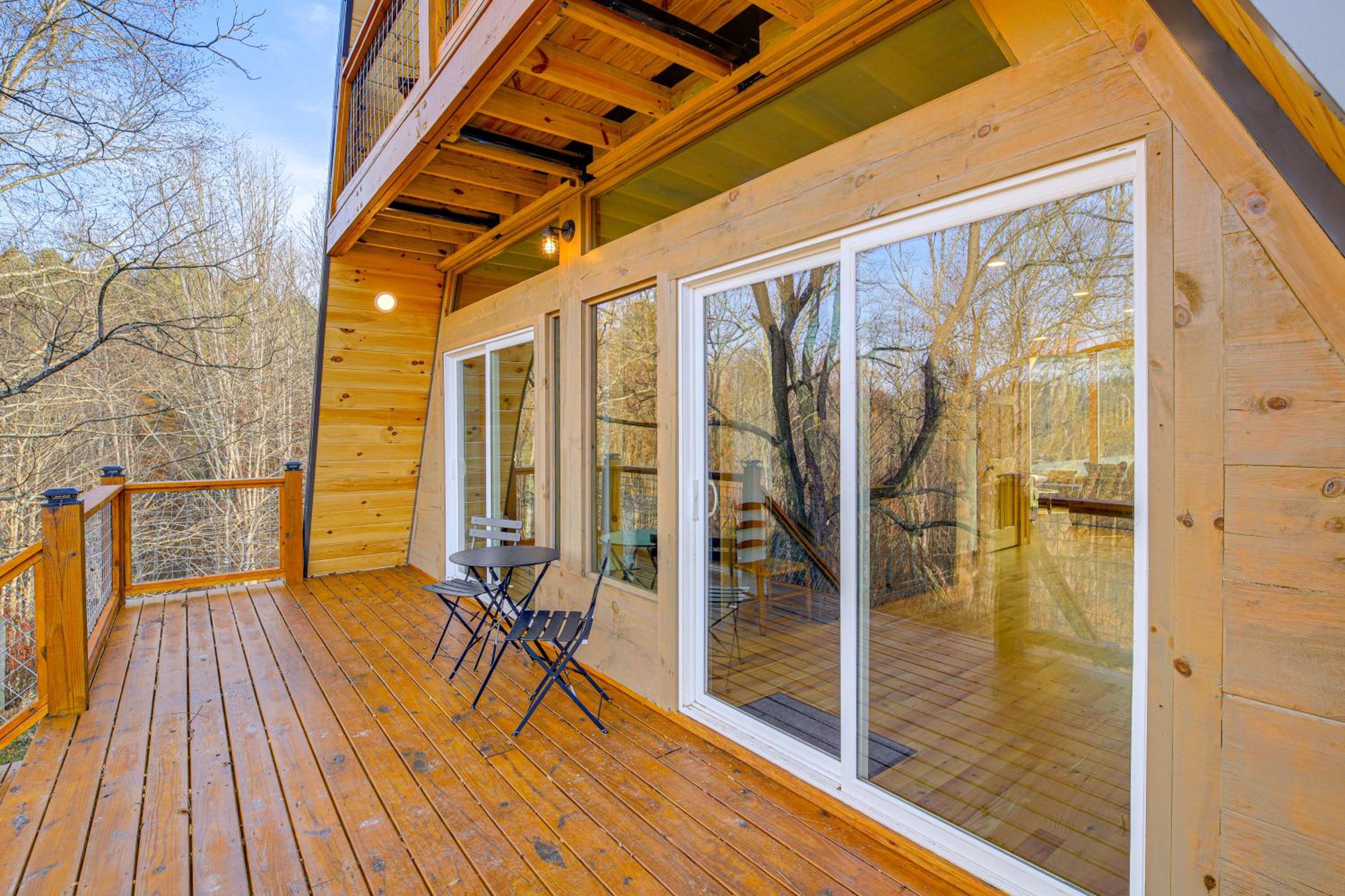 Steps to State Park! A-Frame Cabin in Piney Creek