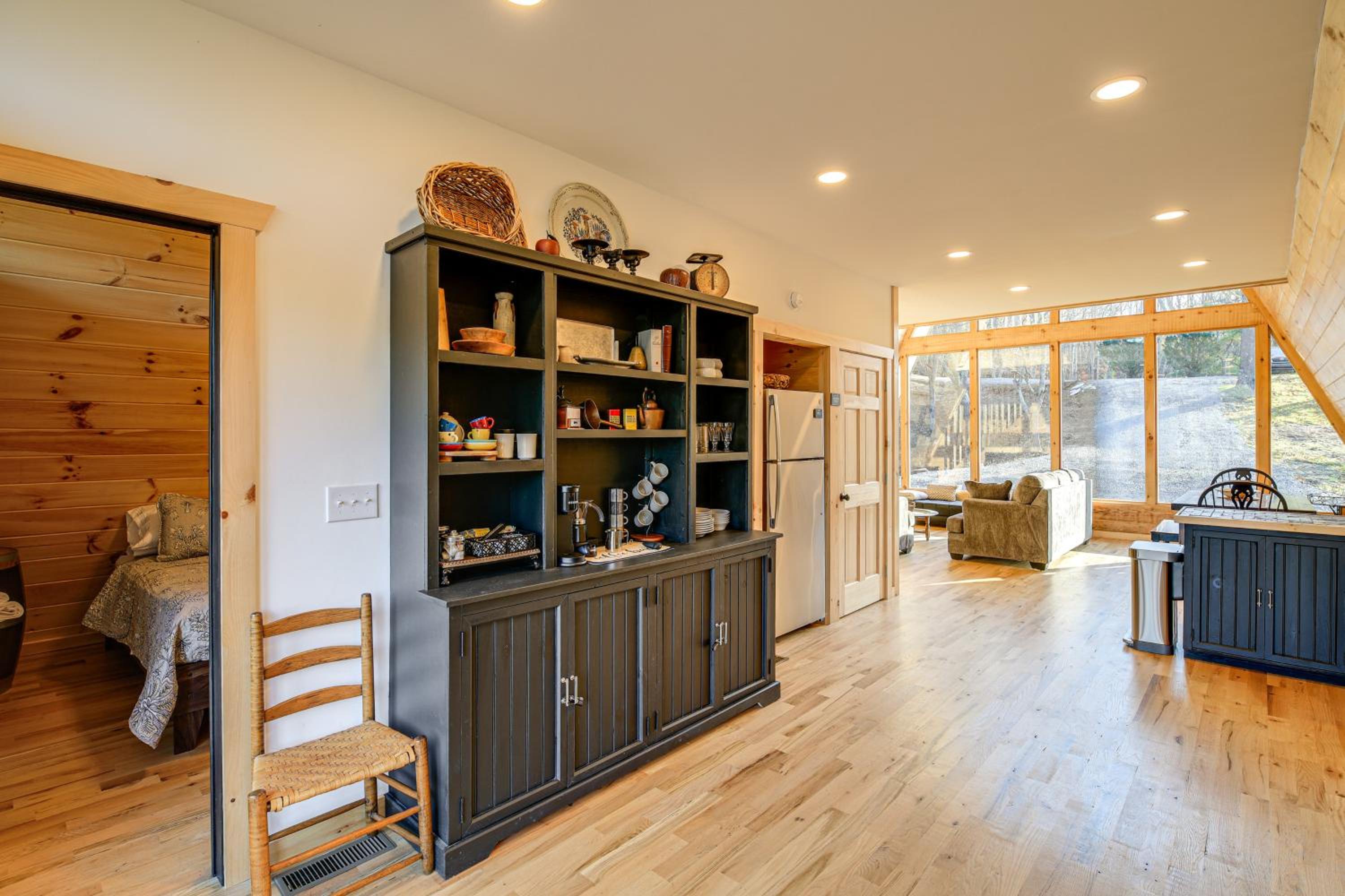 Steps to State Park! A-Frame Cabin in Piney Creek