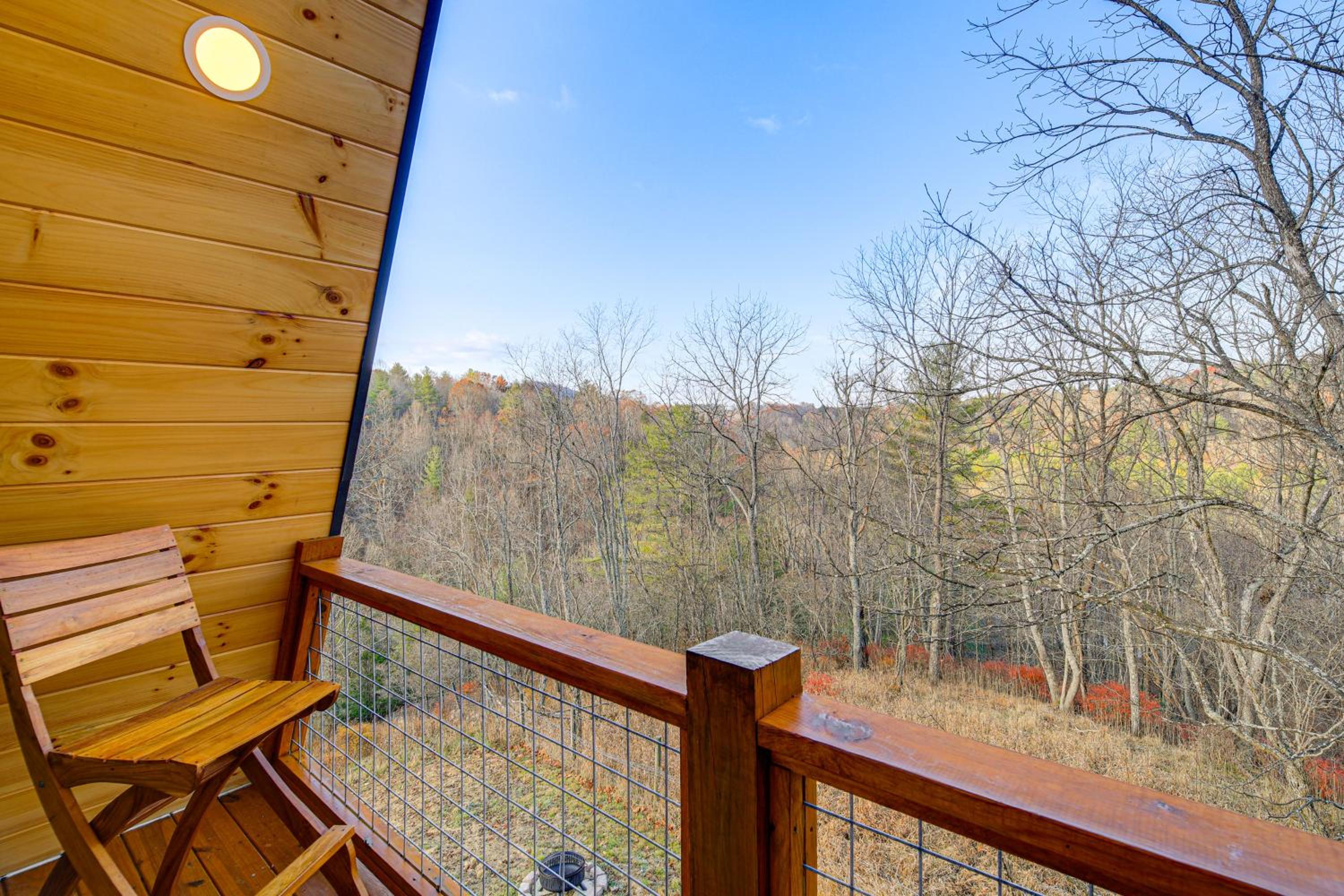 Steps to State Park! A-Frame Cabin in Piney Creek