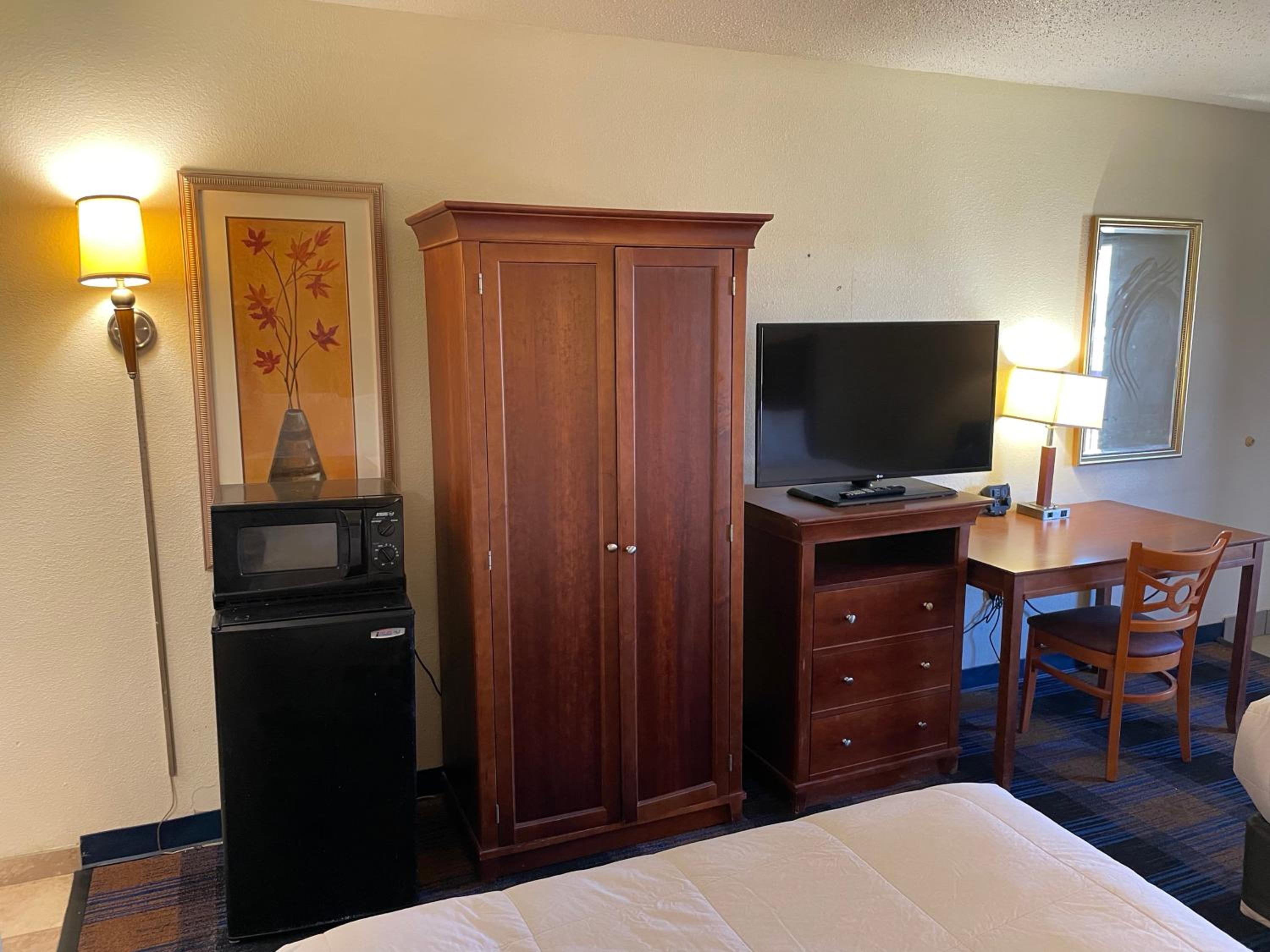 Millennium Inn