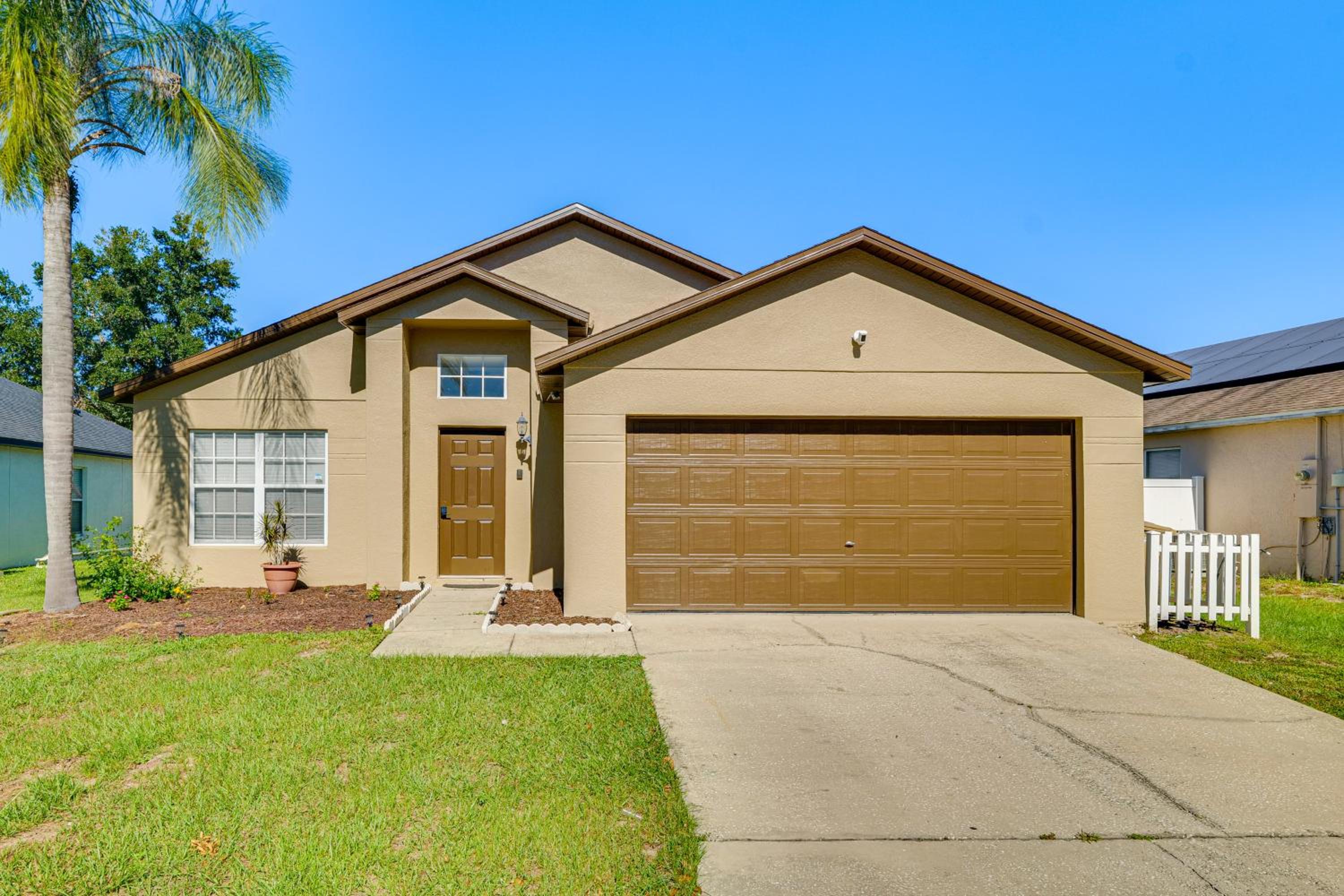 10 Mi to Animal Kingdom Clermont Home with Pool!