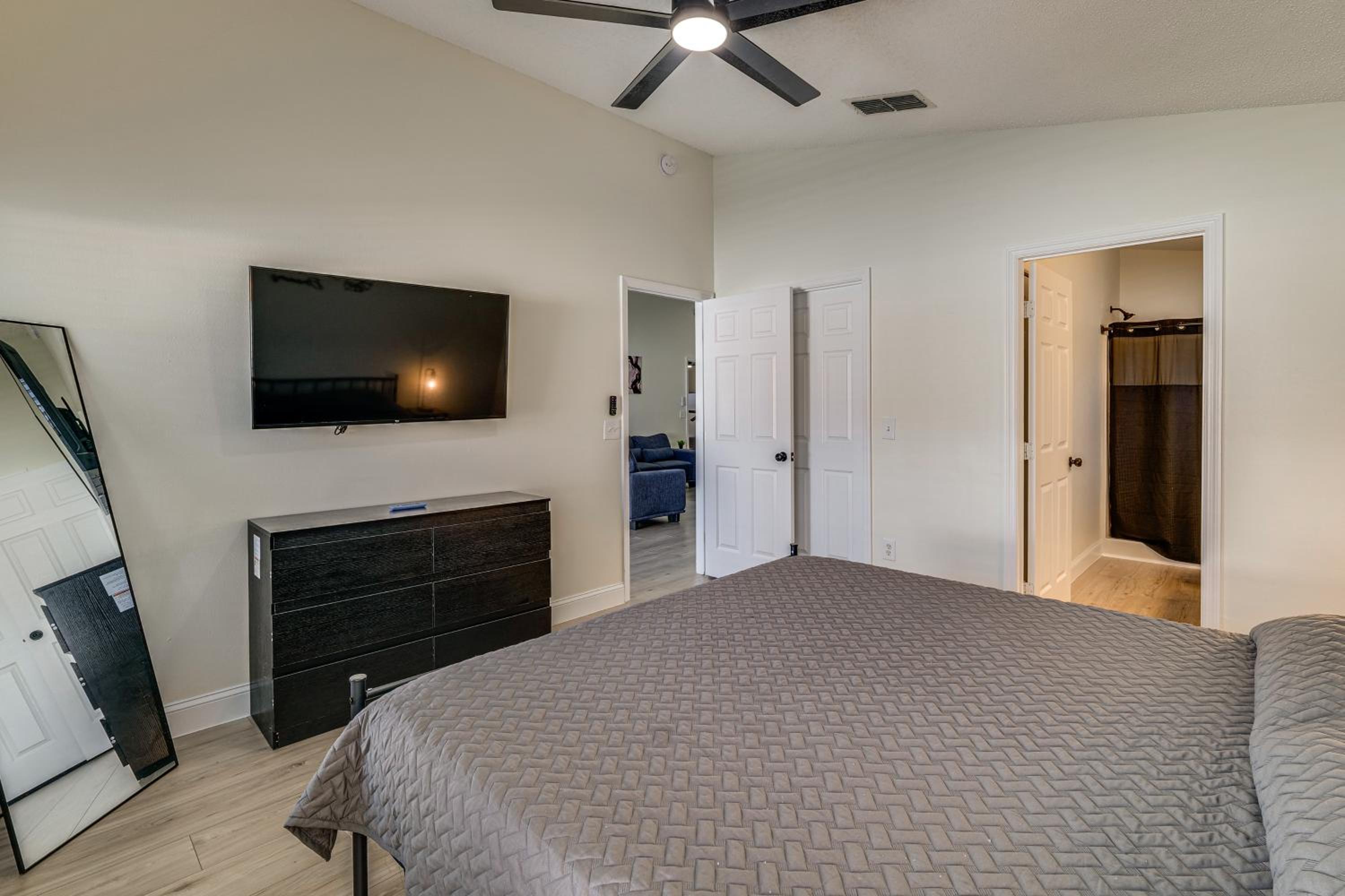 10 Mi to Animal Kingdom Clermont Home with Pool!