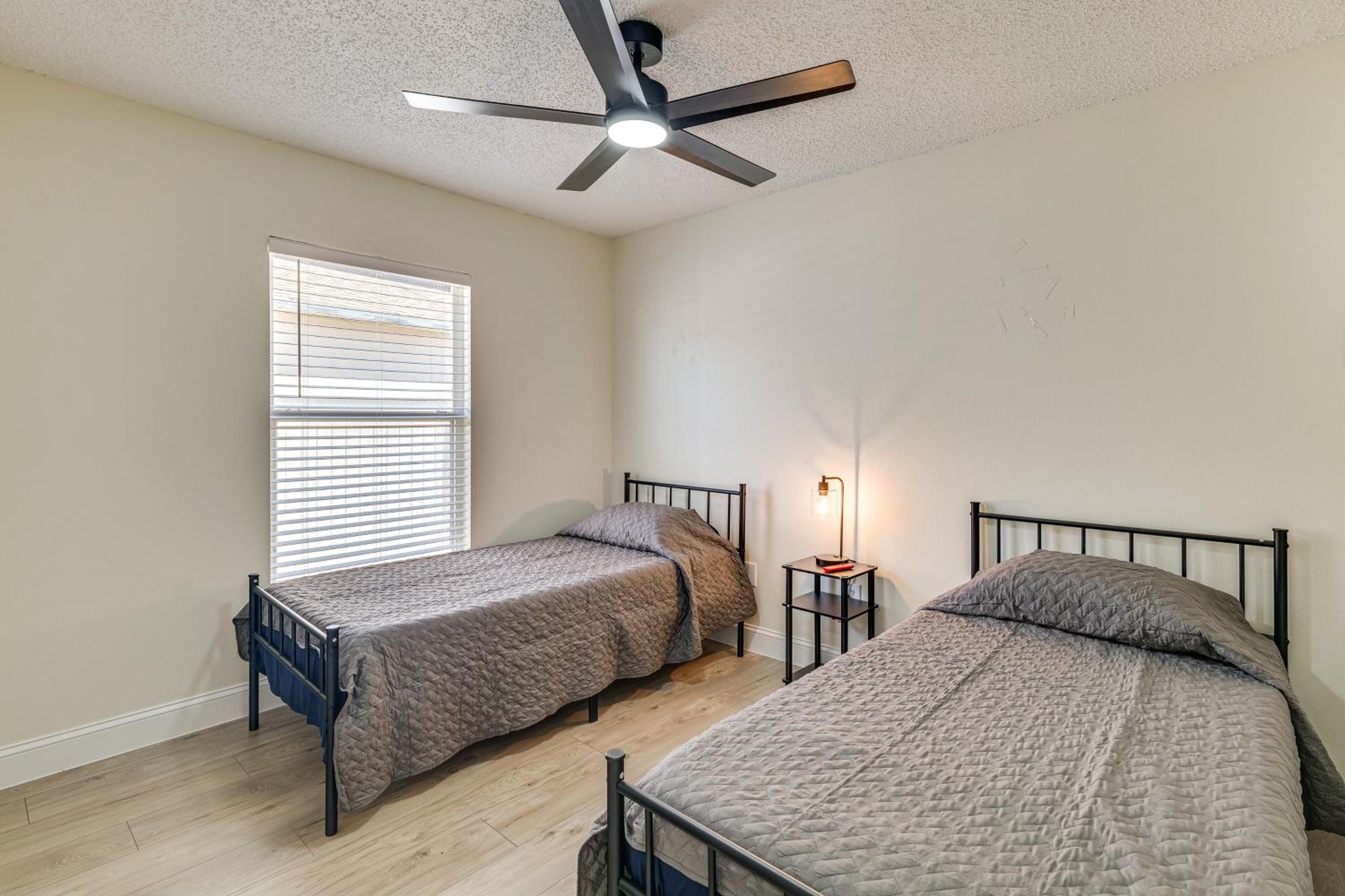 10 Mi to Animal Kingdom Clermont Home with Pool!