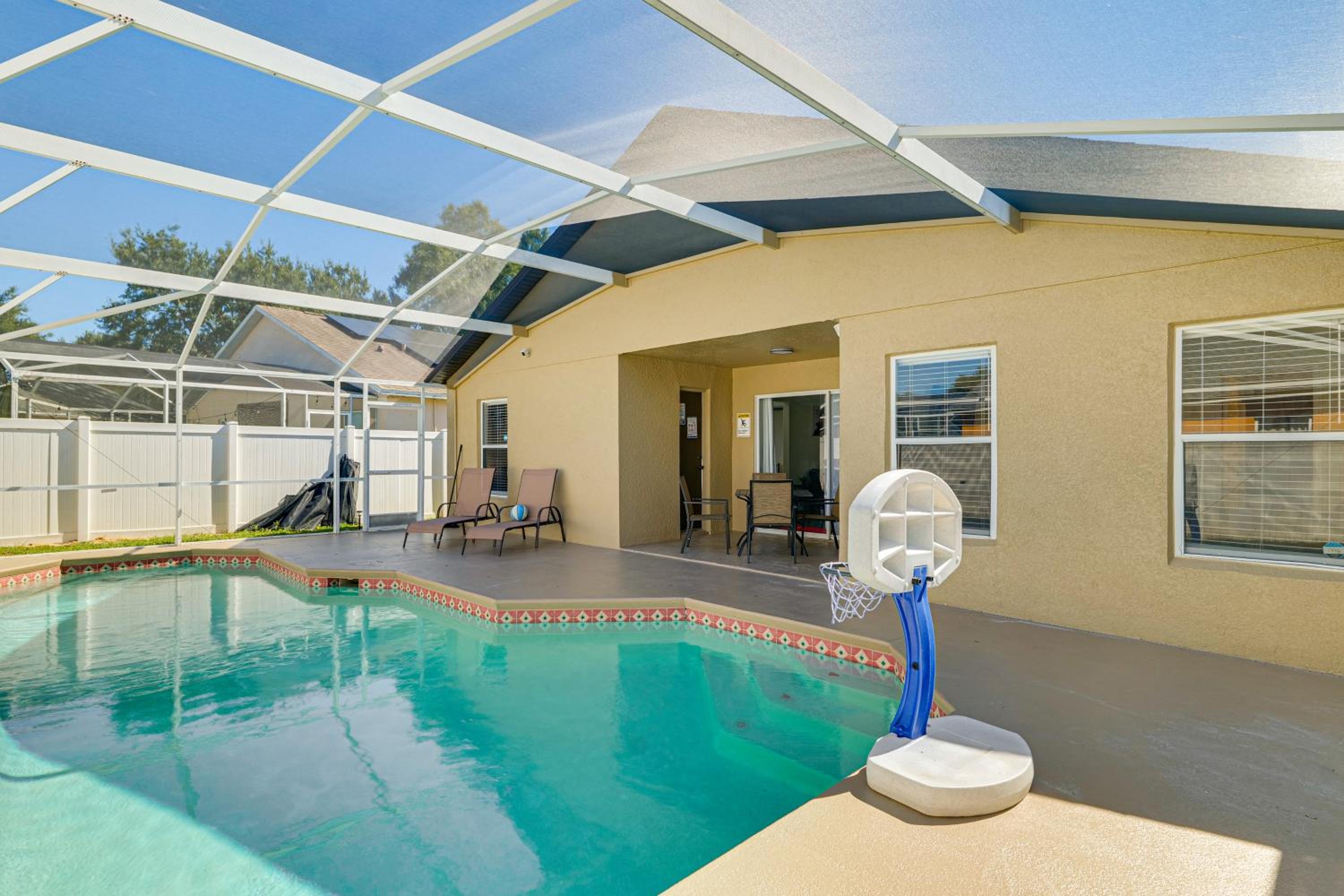 10 Mi to Animal Kingdom Clermont Home with Pool!