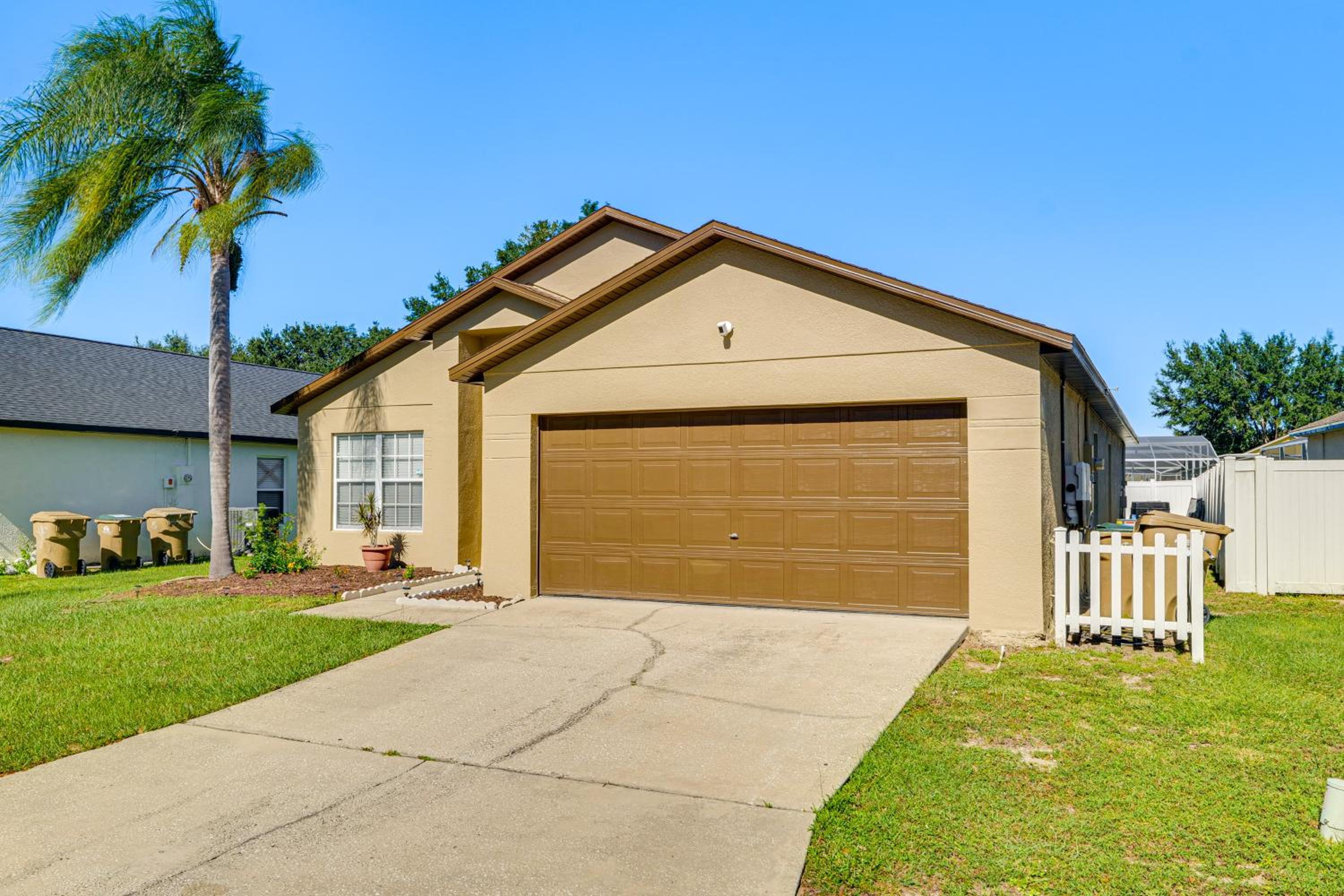 10 Mi to Animal Kingdom Clermont Home with Pool!