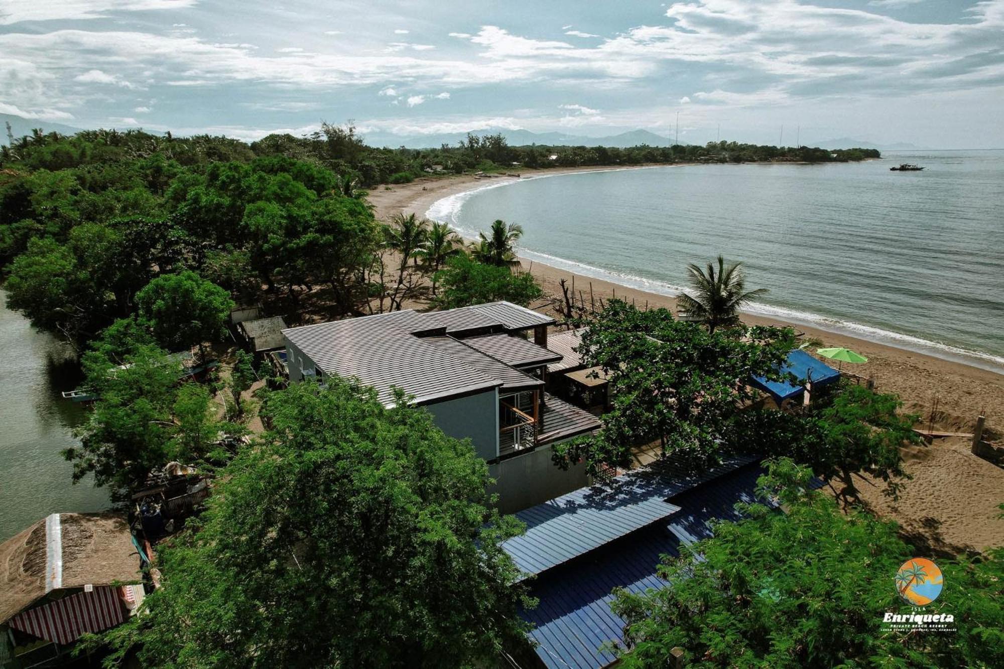 Isla Enriqueta - Private Beach Resort