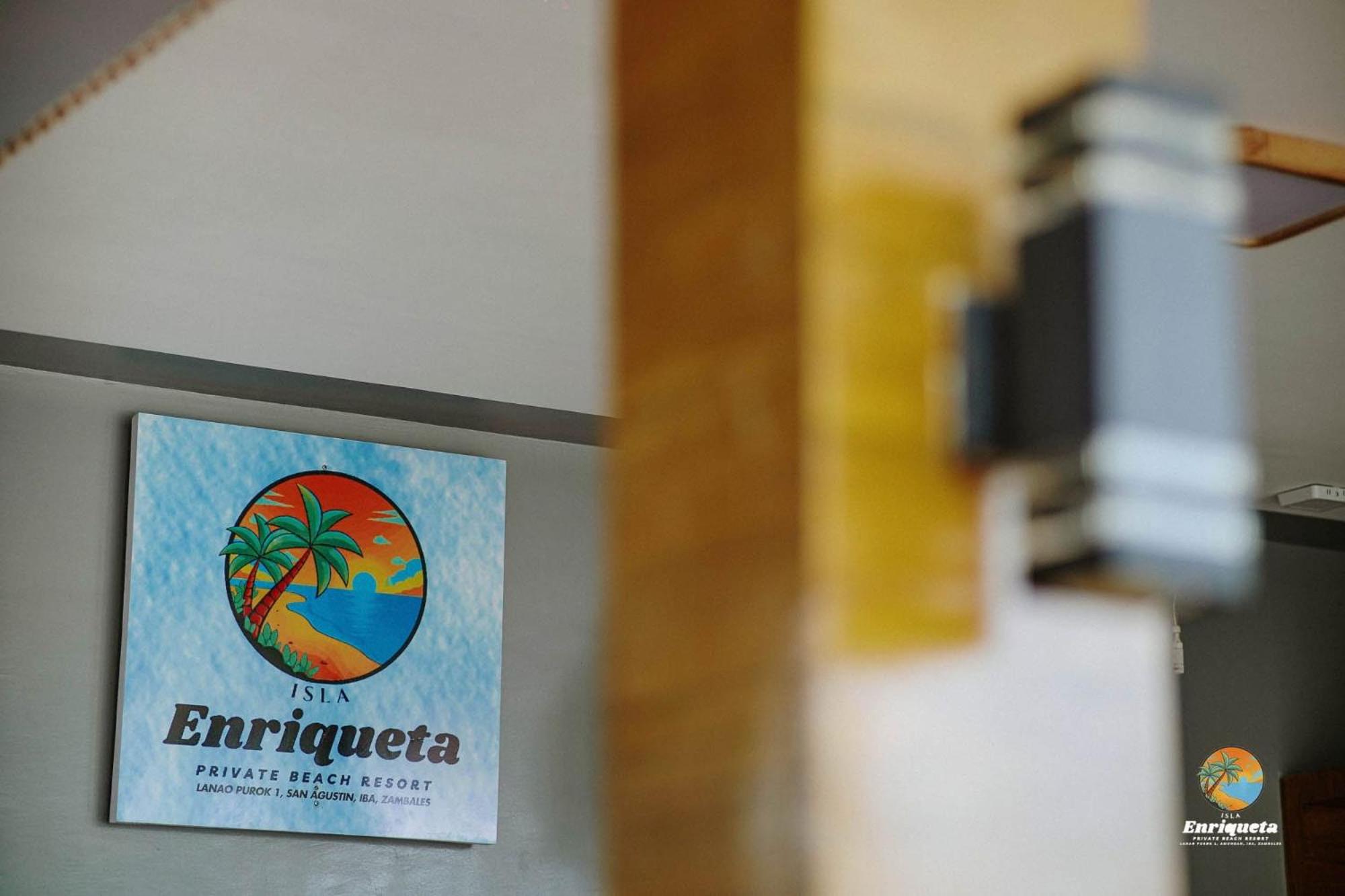 Isla Enriqueta - Private Beach Resort