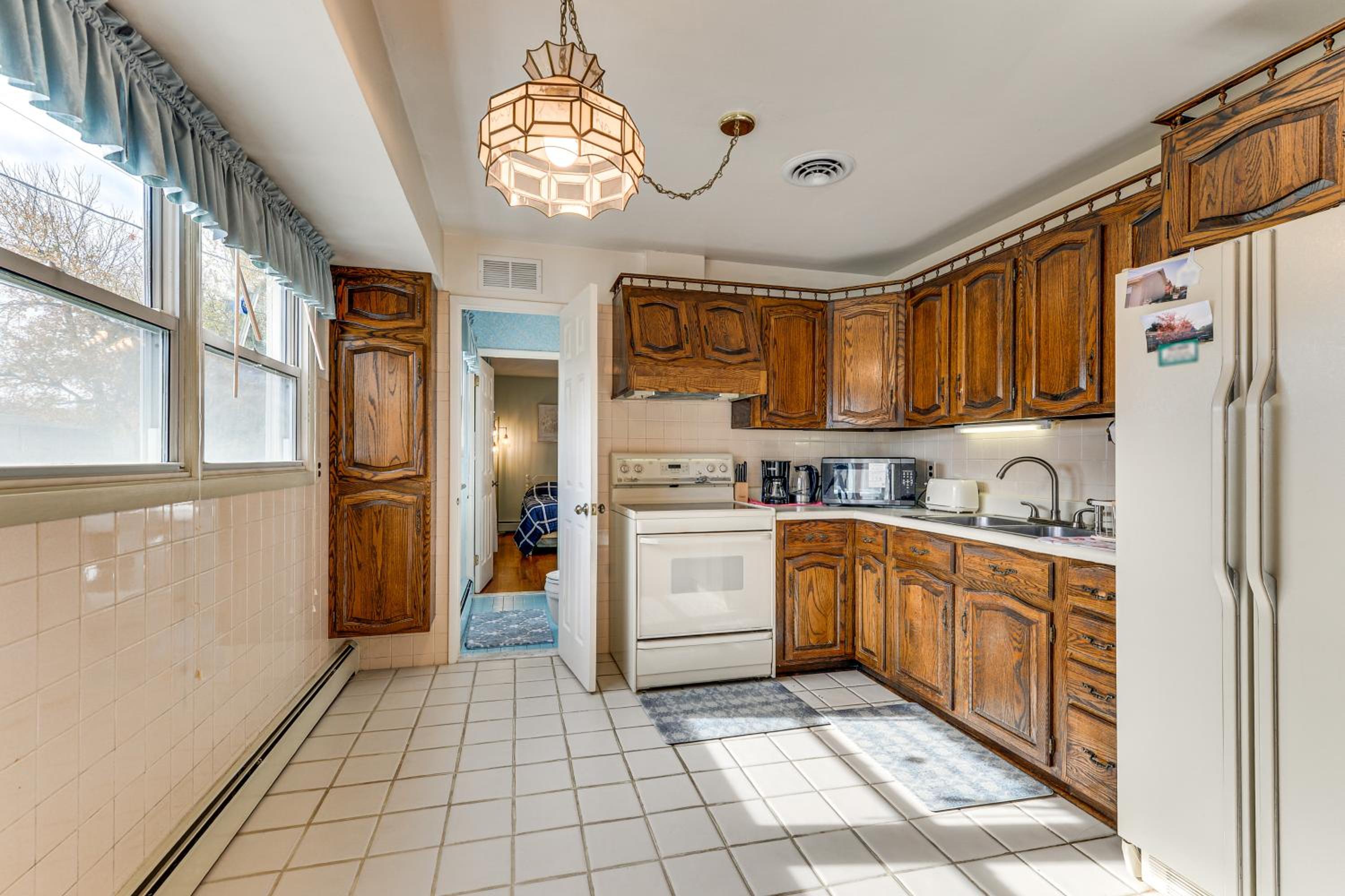 2 Mi to APG Edgewood Family Home with Fenced Yard