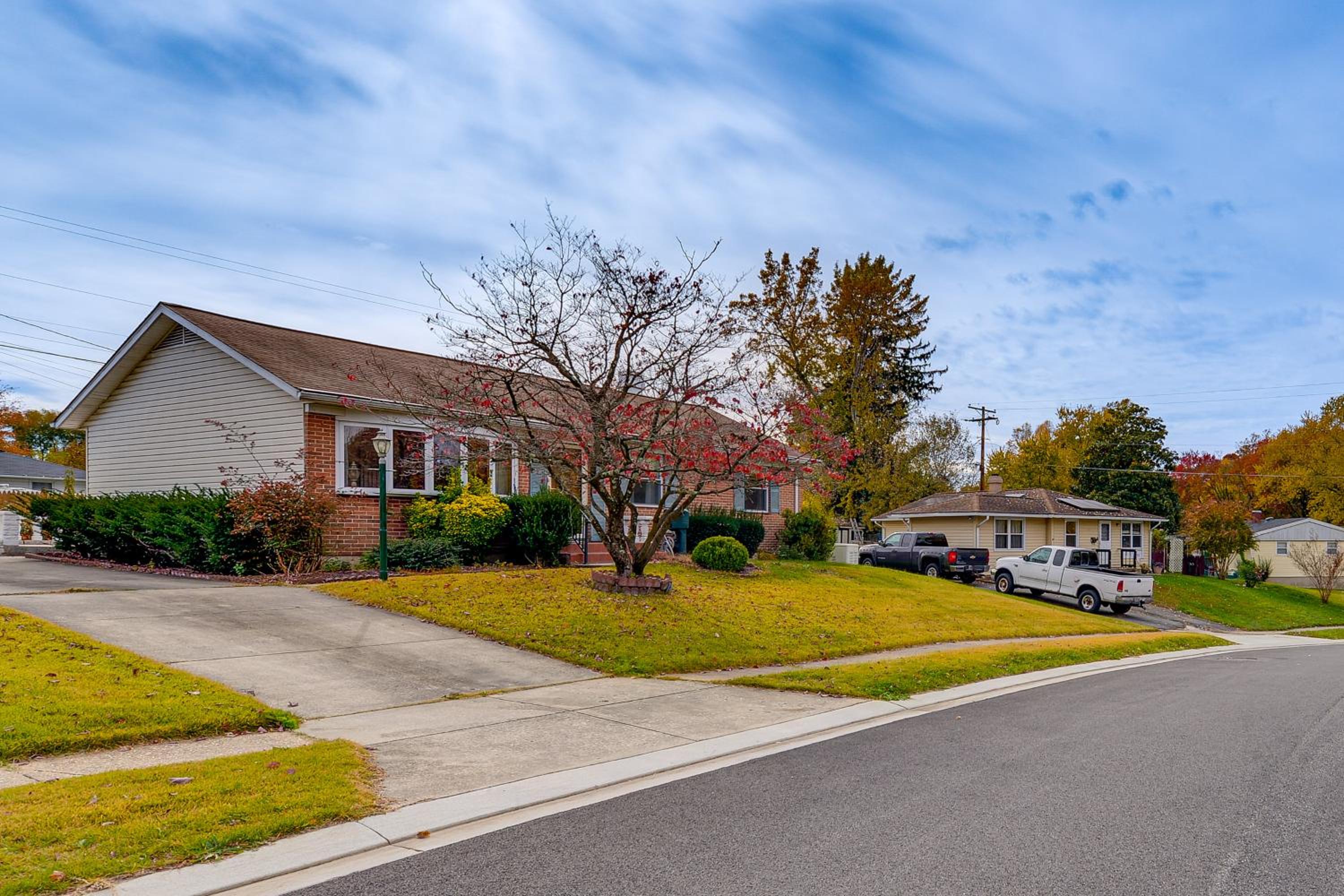 2 Mi to APG Edgewood Family Home with Fenced Yard