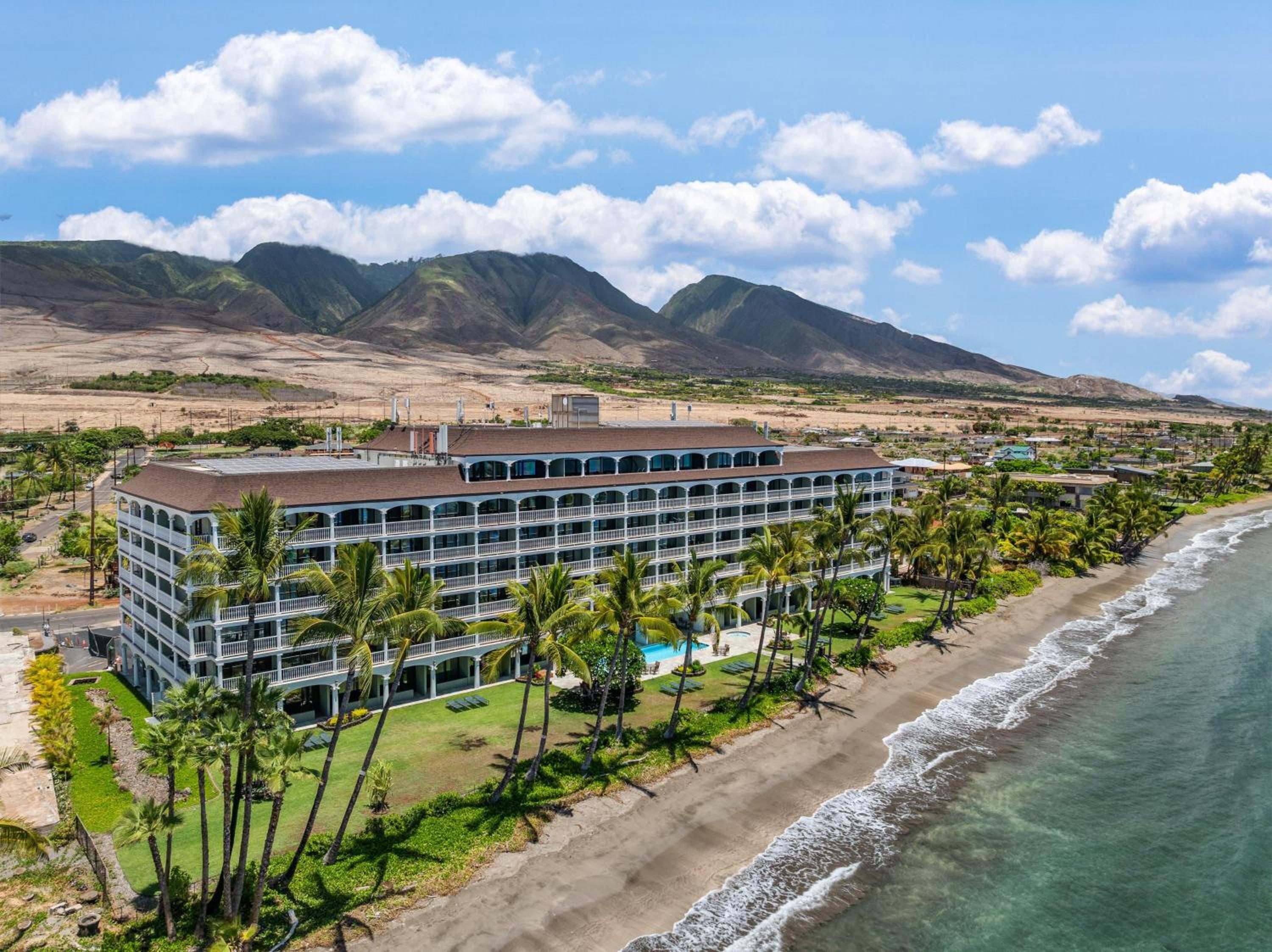 Lahaina Shores 413 · LS 413 Breathtaking Beachfront Remodeled St
