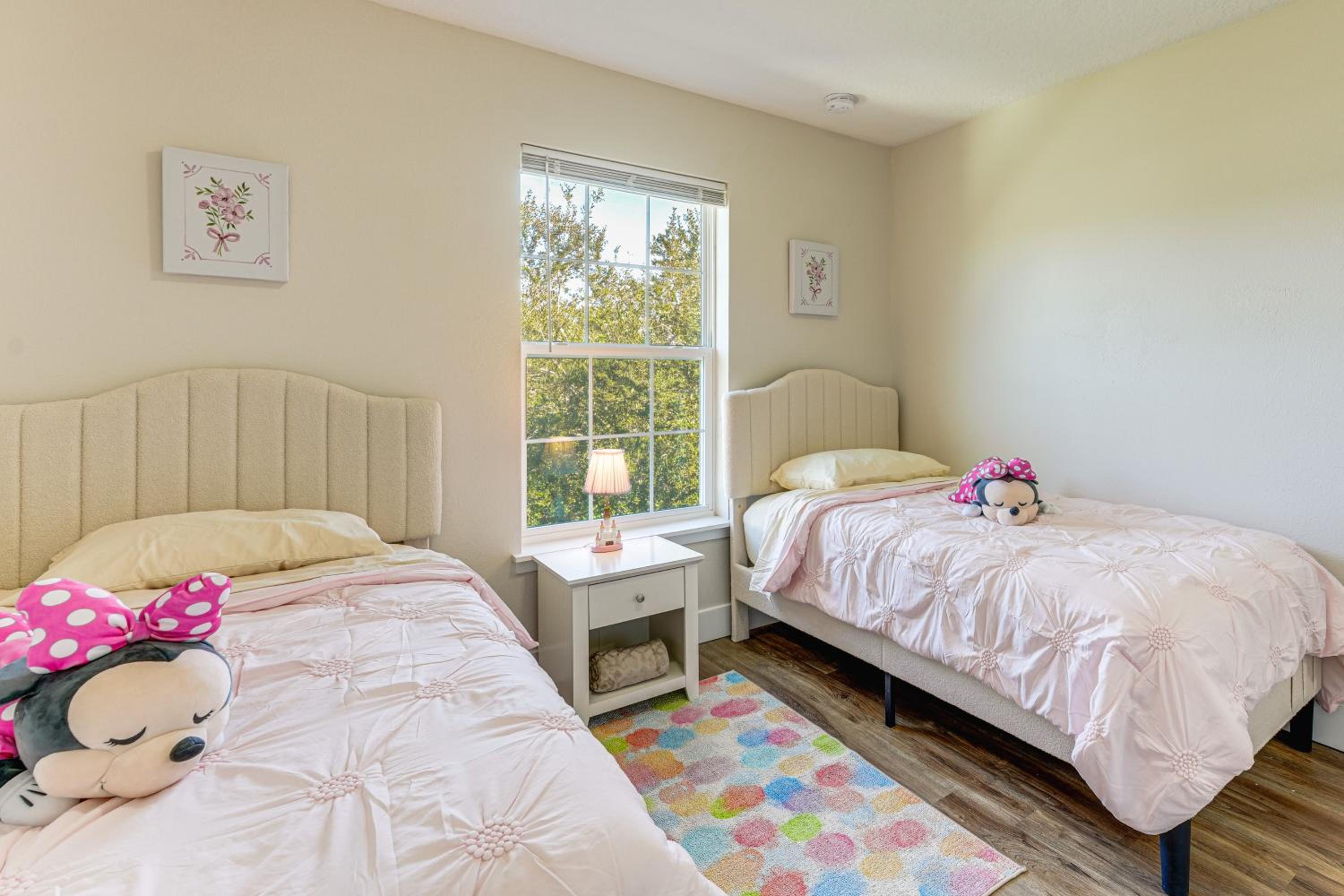5 Mi to Old Town Kissimmee! Family Escape with Perks