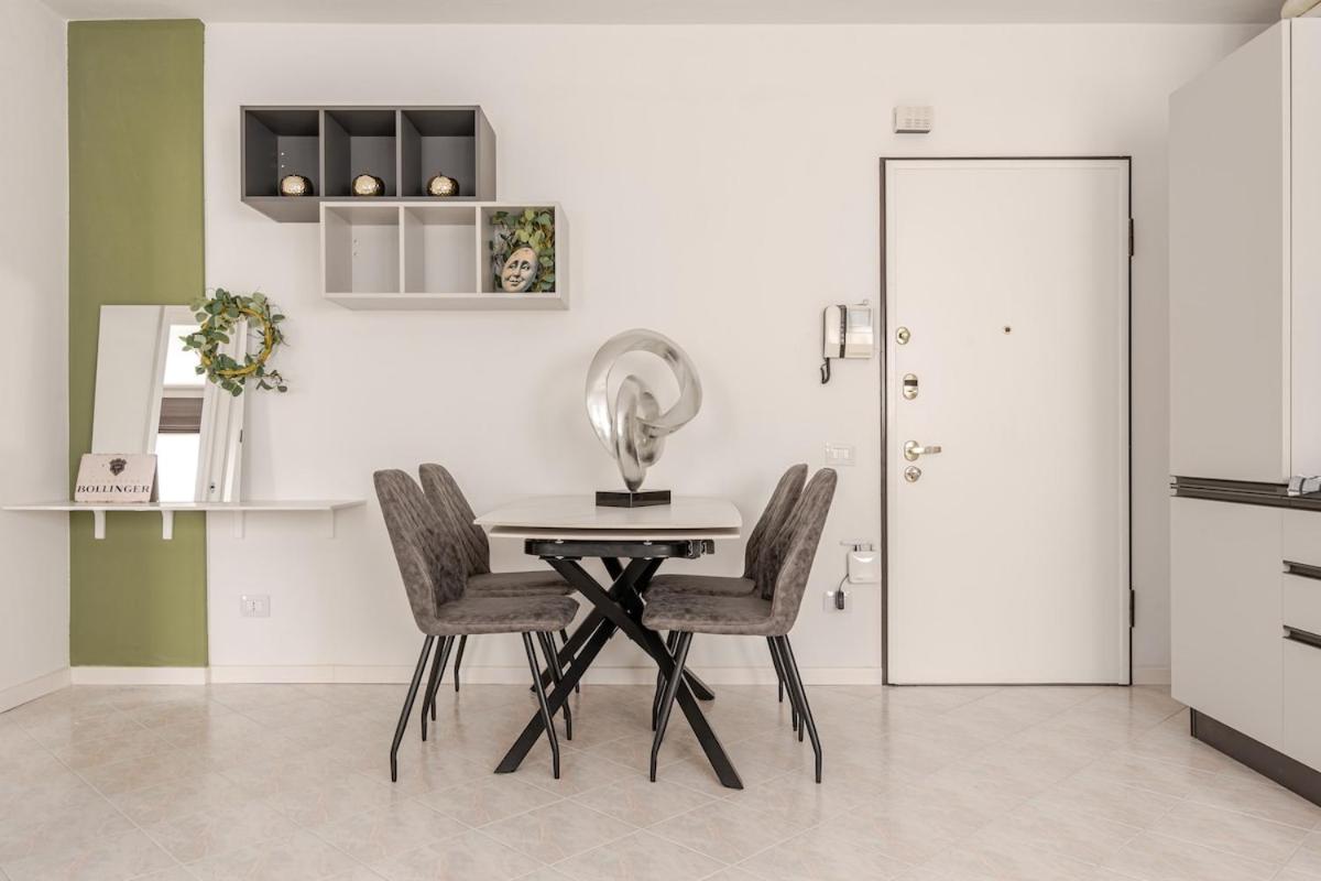 Central Bergamo Apartment, Near Airport and Train