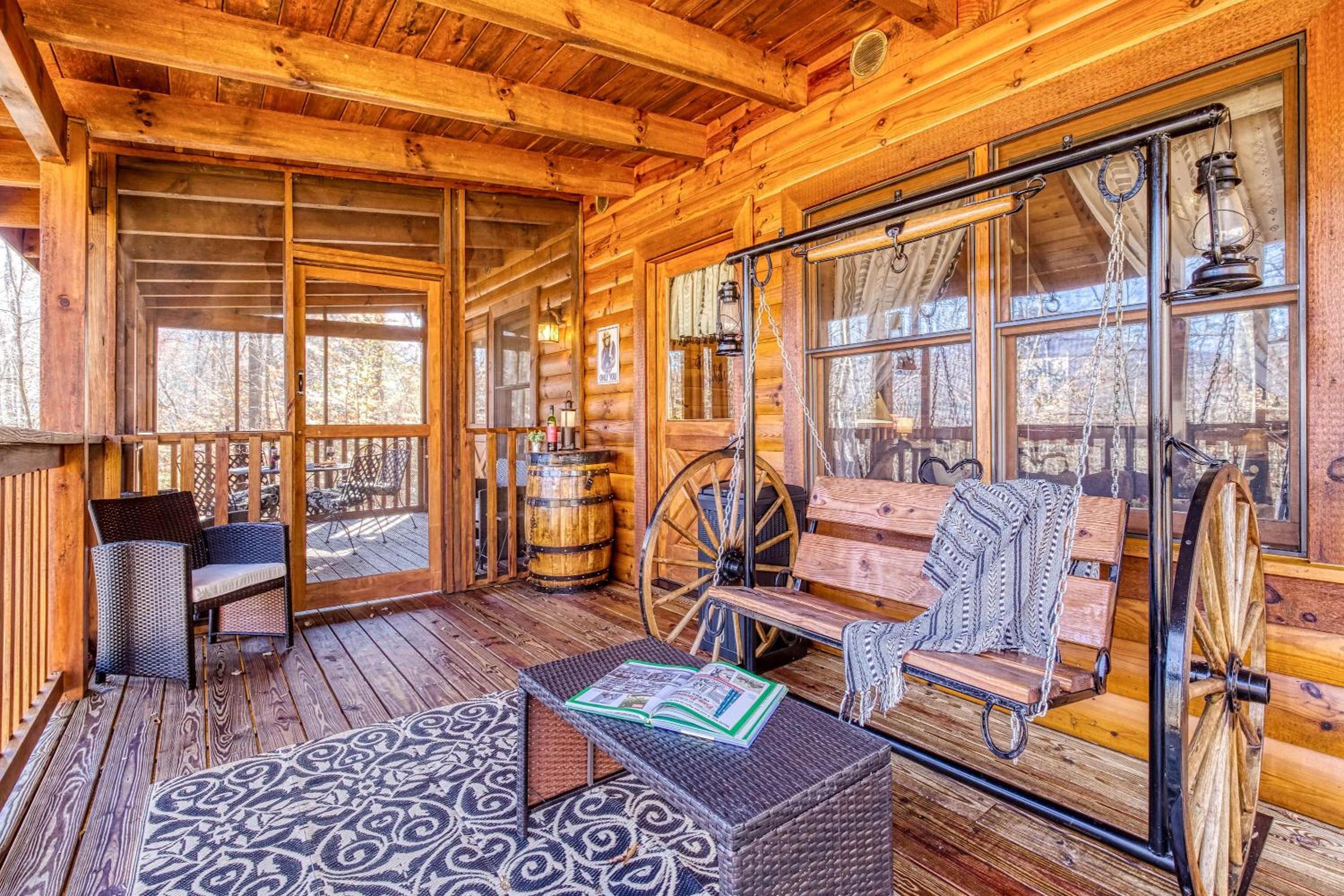 Along the Trail Cabin with Hot Tub Pool Pond Game Room