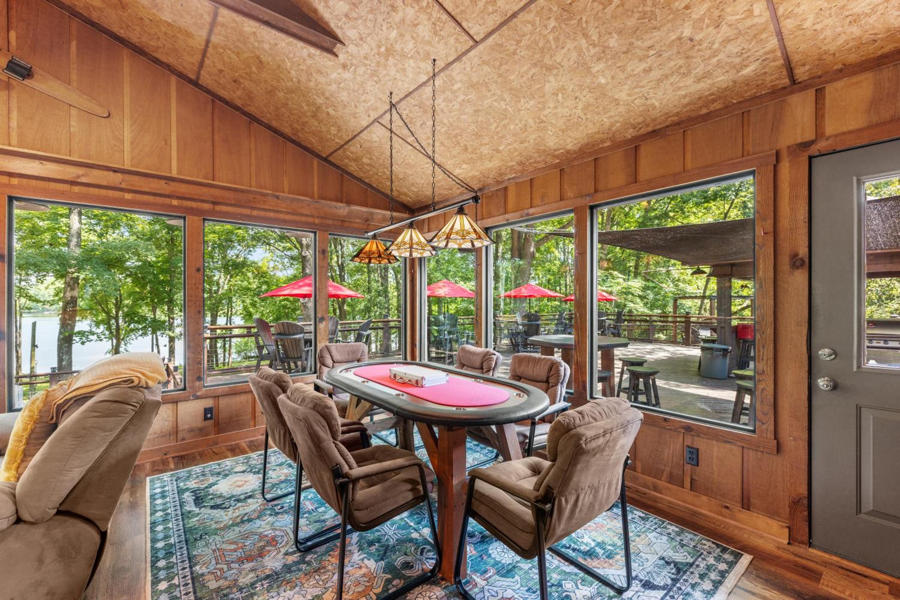 Cool Goose Landing Private Dock Large Deck Game Room 61
