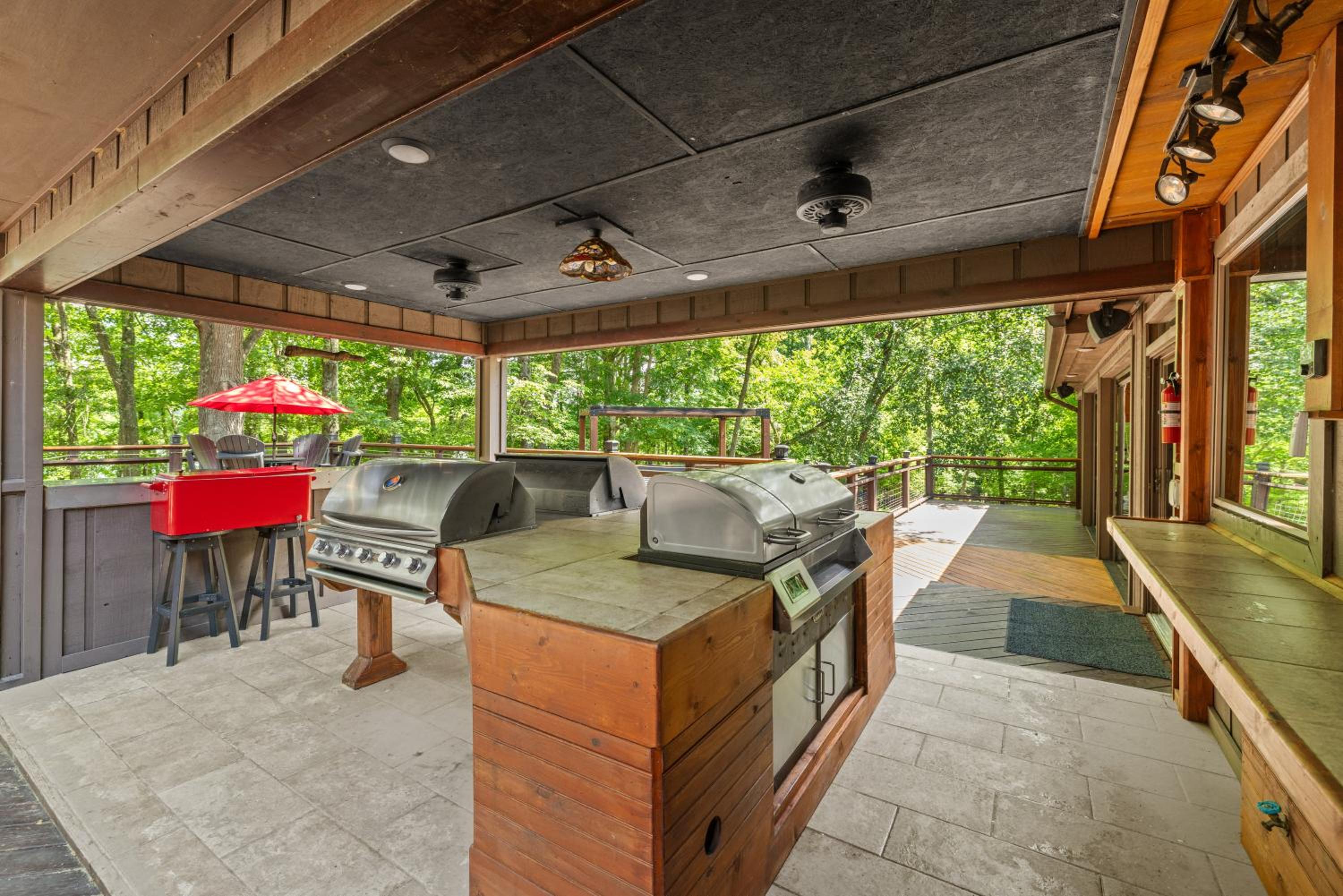 Cool Goose Landing Private Dock Large Deck Game Room 61