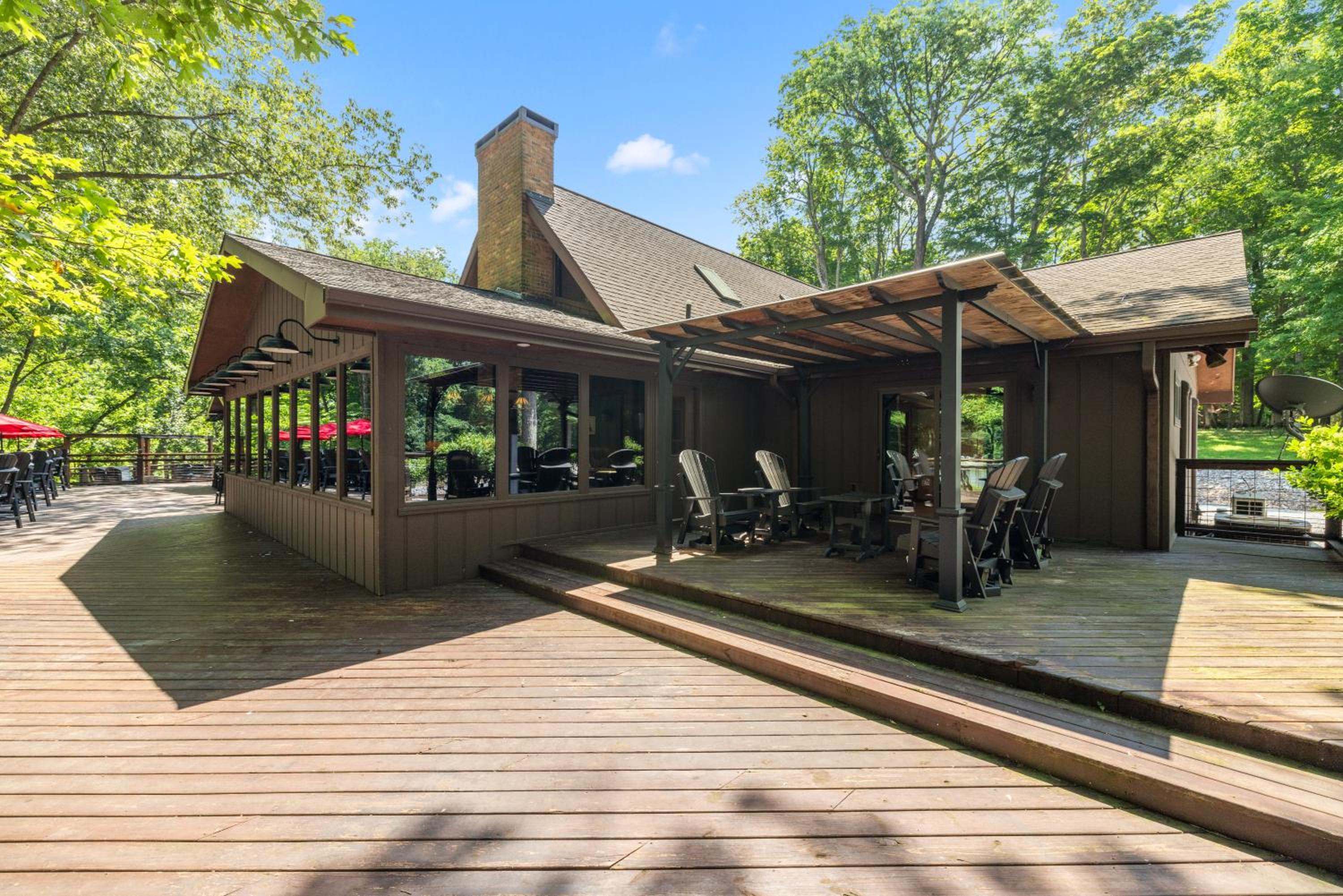 Cool Goose Landing Private Dock Large Deck Game Room 61