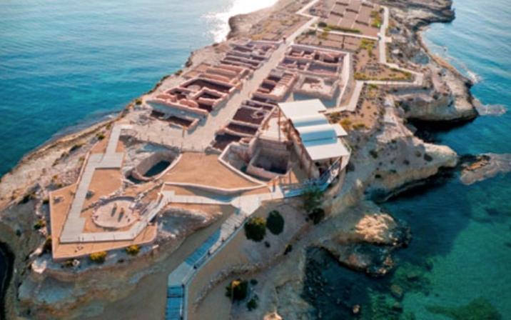 Villa garden and sea Costablanca