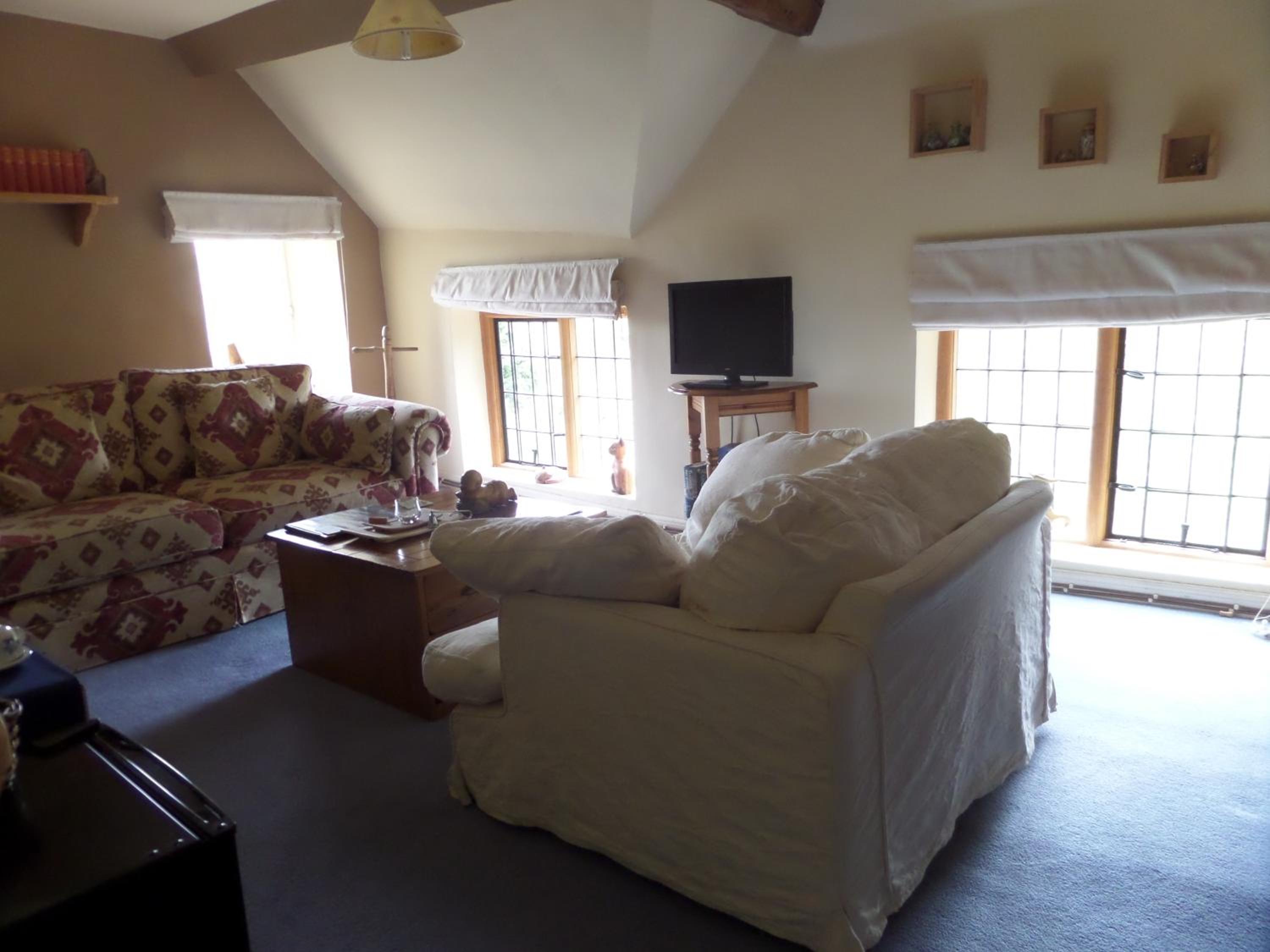 Walford Court