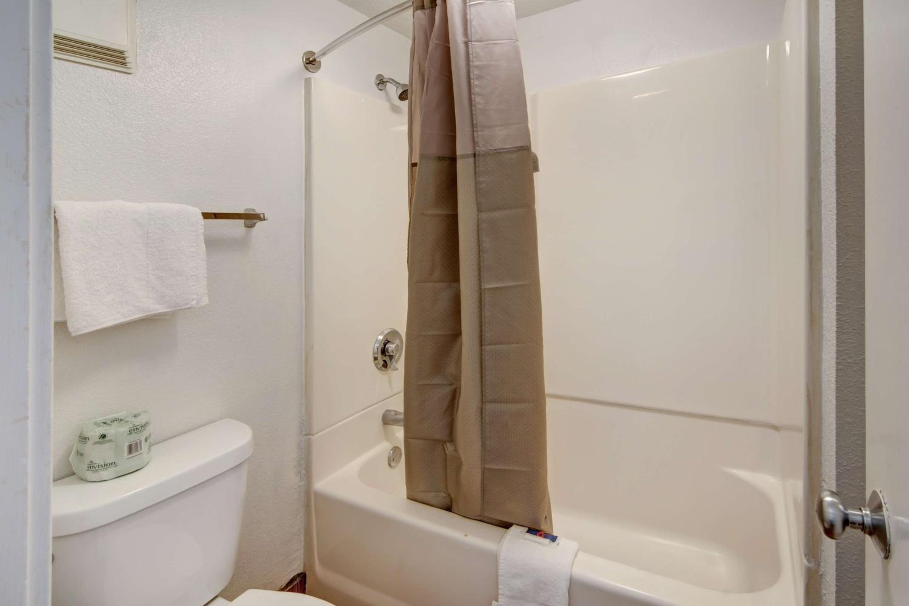 Motel 6-Dallas, TX - Forest Lane, 사진 15