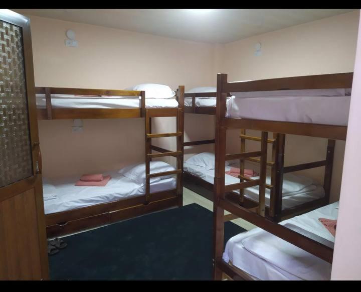 Caravan Hostel Near Airport