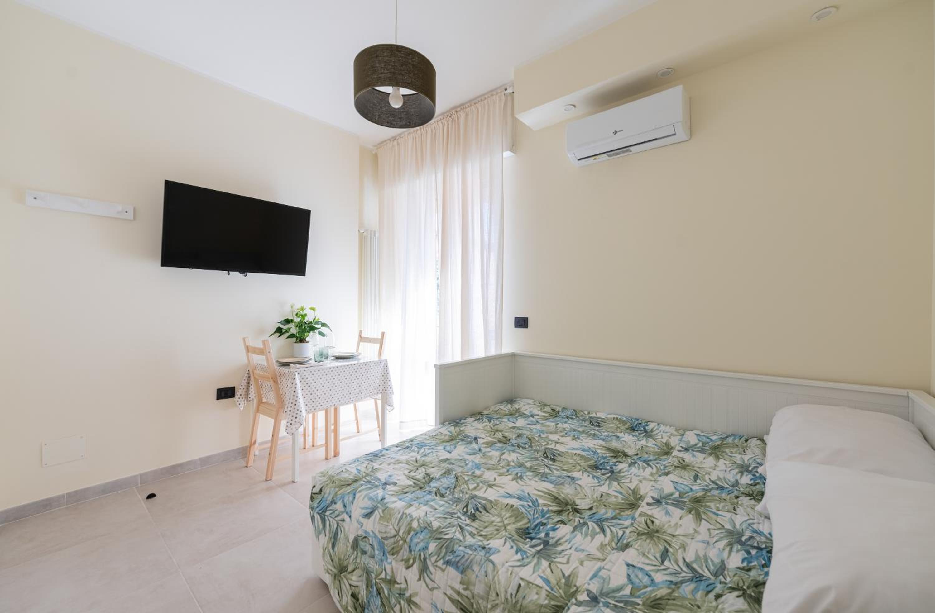 Bergamo Luxury apartment - Orange Blossom