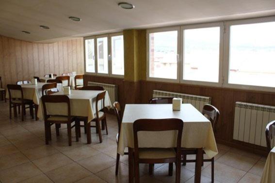 Hostal Valle del Iregua view 4
