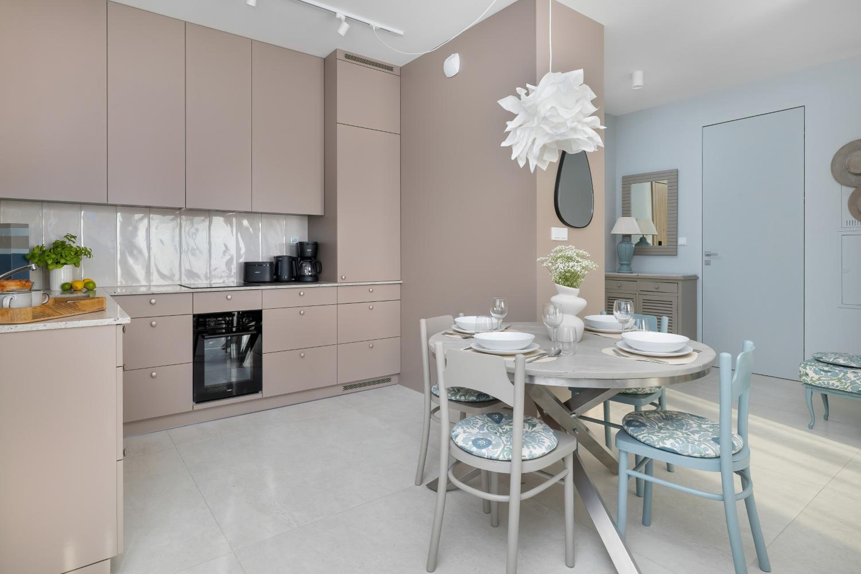 GREENERI PARK - Ambria Apartments