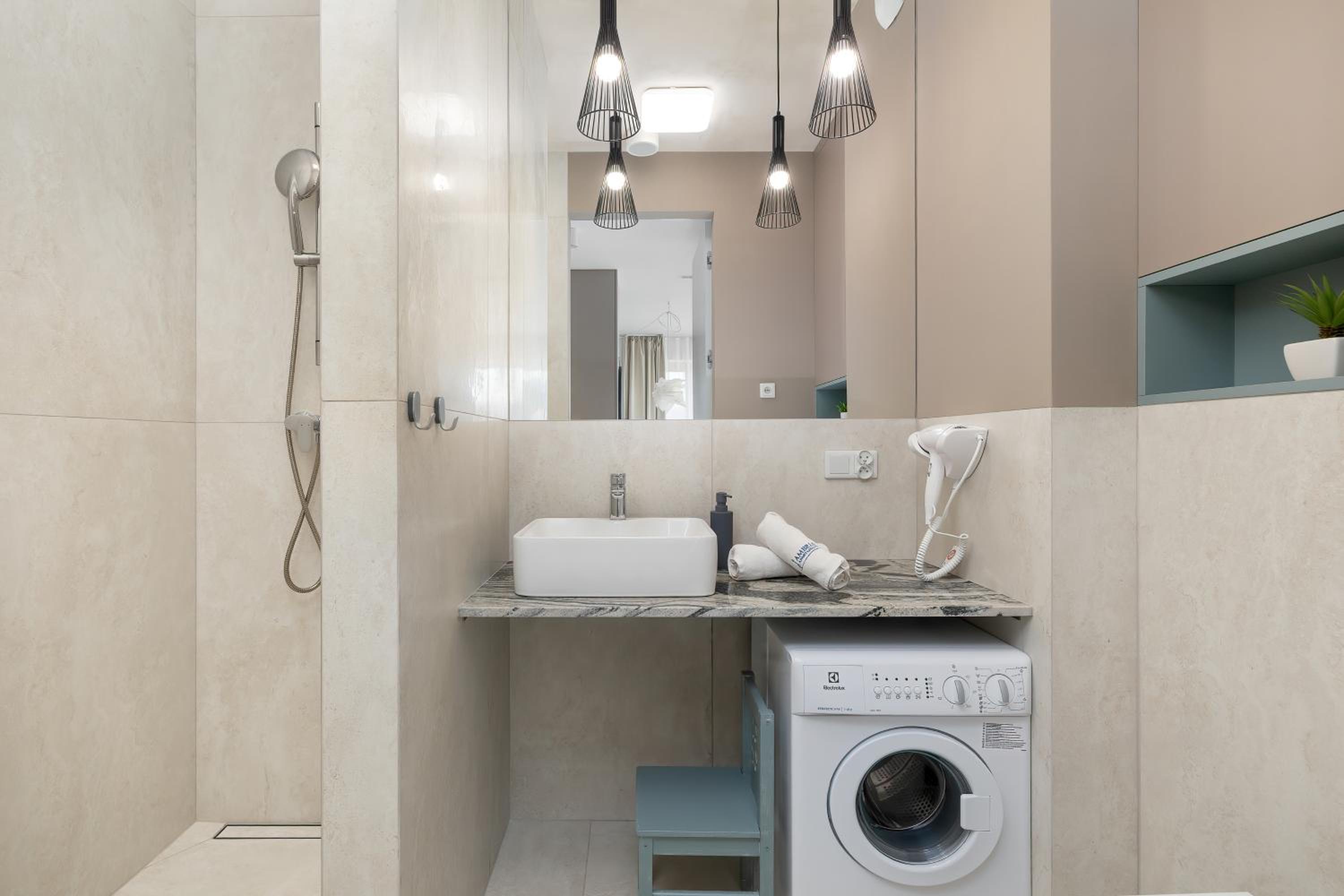 GREENERI PARK - Ambria Apartments