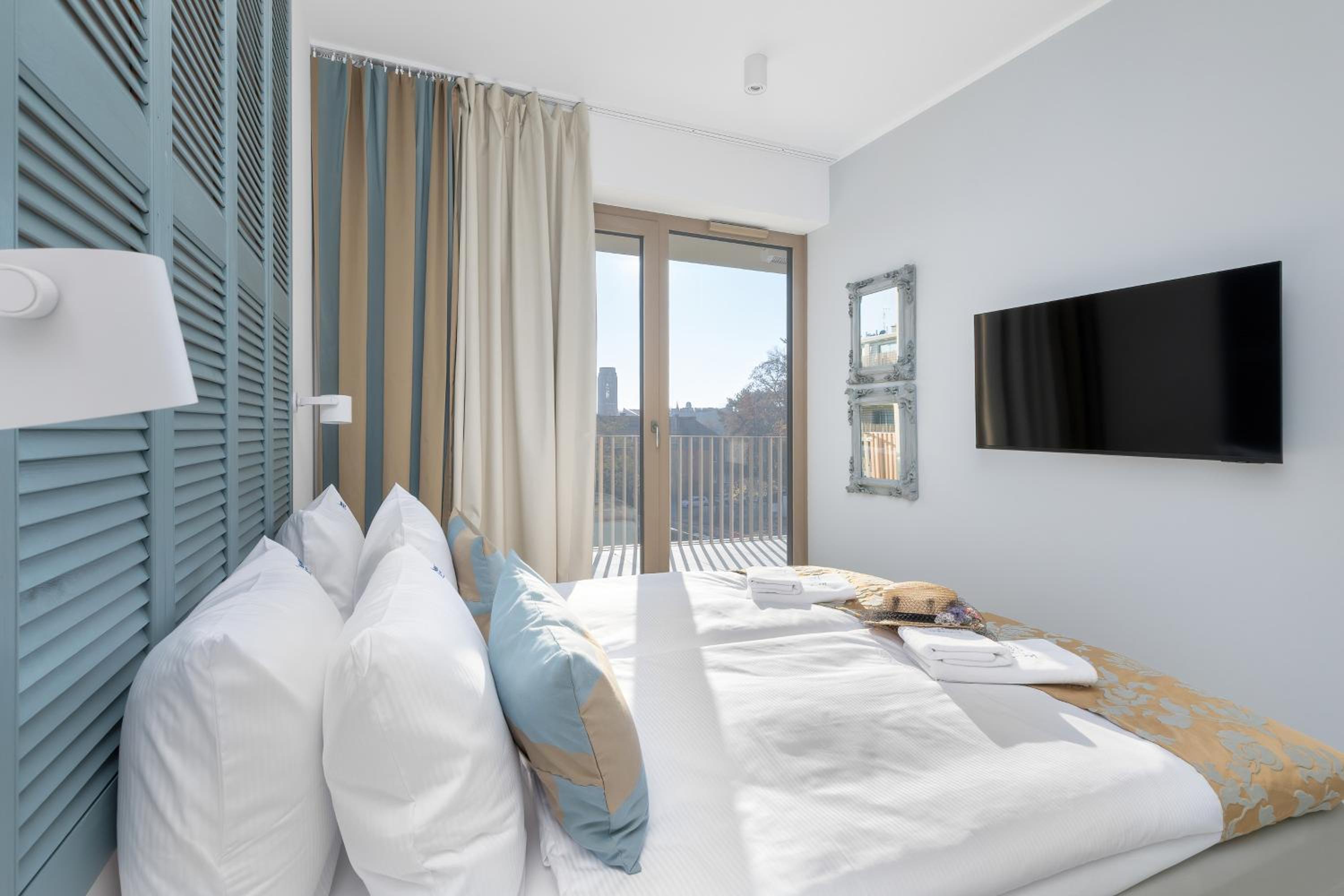 GREENERI PARK - Ambria Apartments