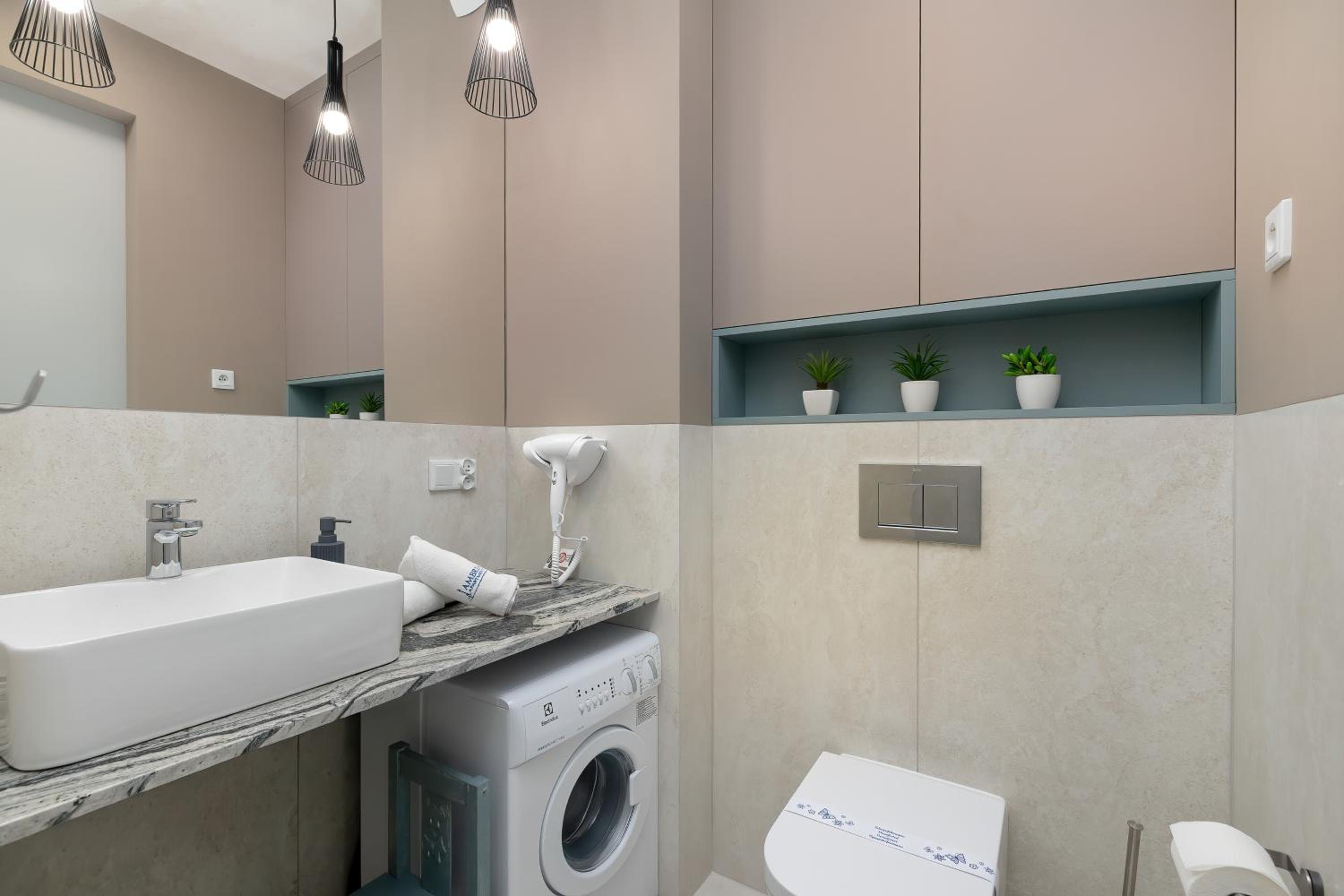 GREENERI PARK - Ambria Apartments