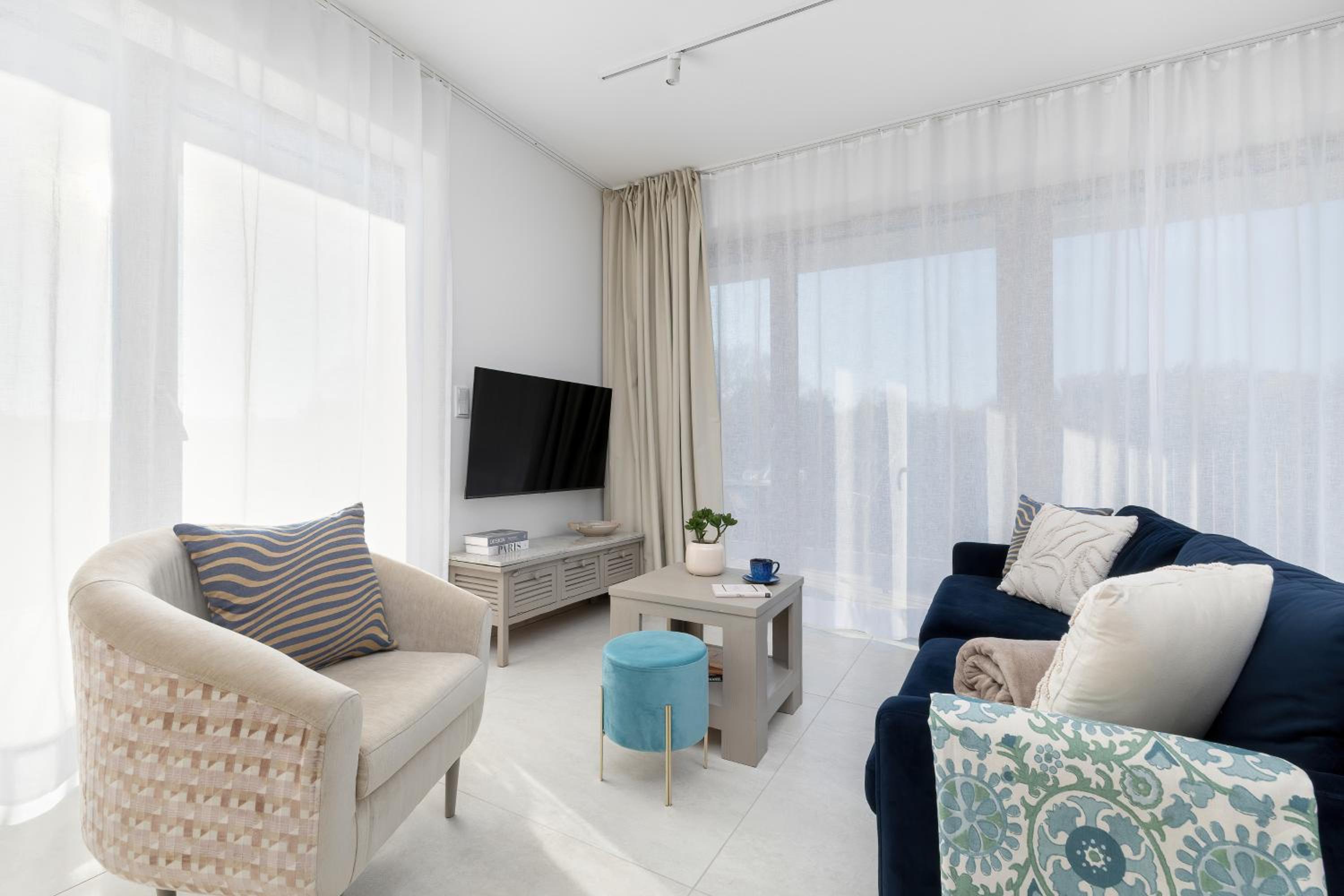 GREENERI PARK - Ambria Apartments