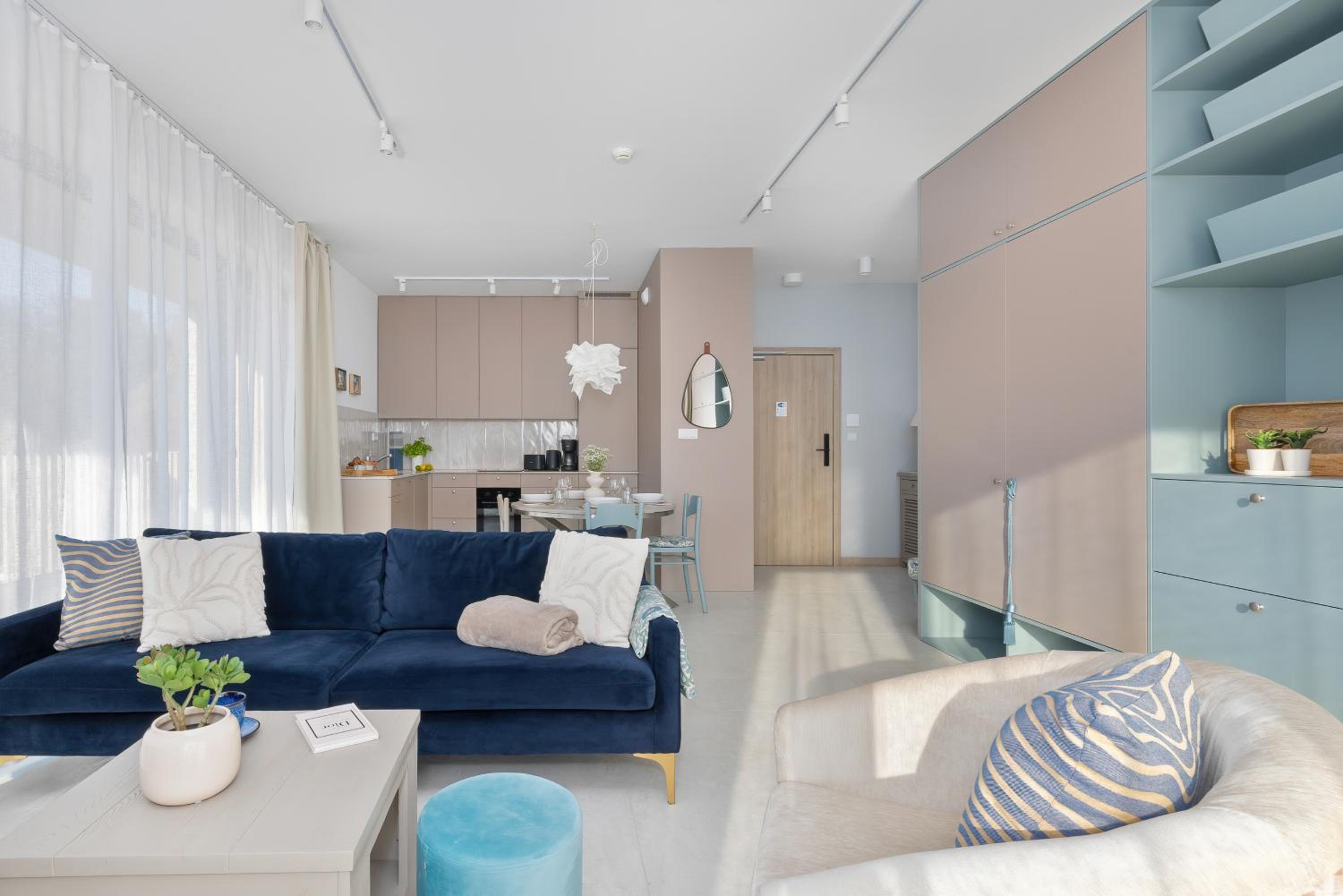 GREENERI PARK - Ambria Apartments